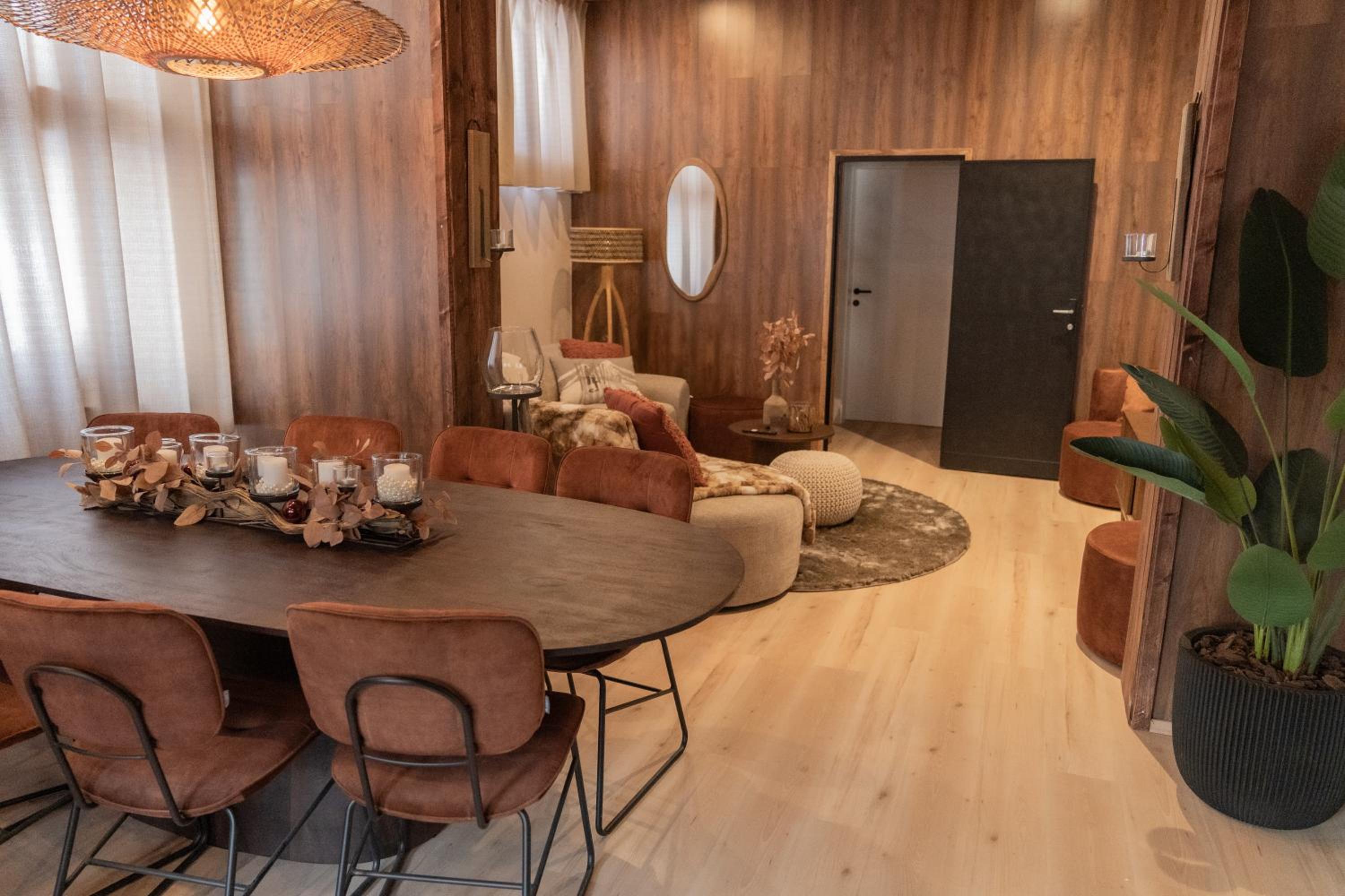 Four-Bedroom Vacation Home photo 2