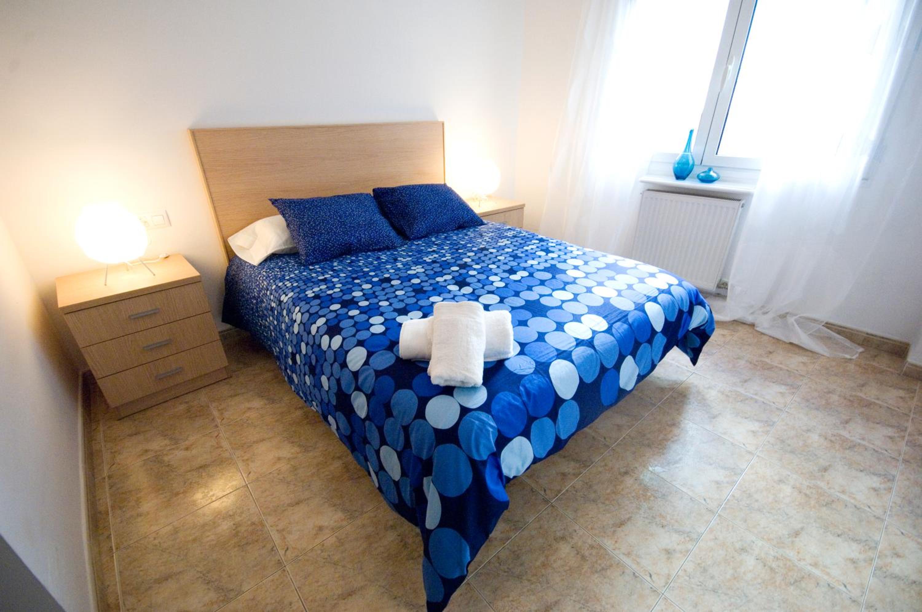 One-Bedroom Apartment - Photo 4