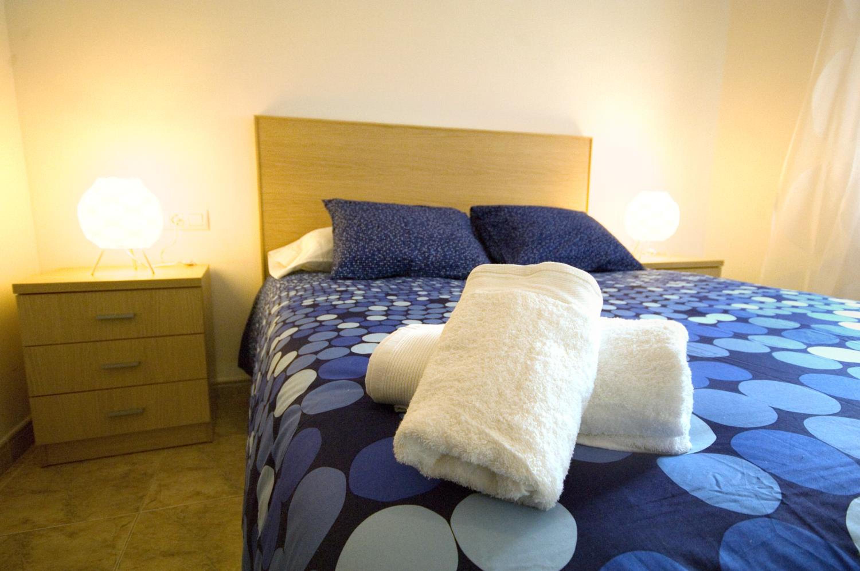 One-Bedroom Apartment - Photo 8
