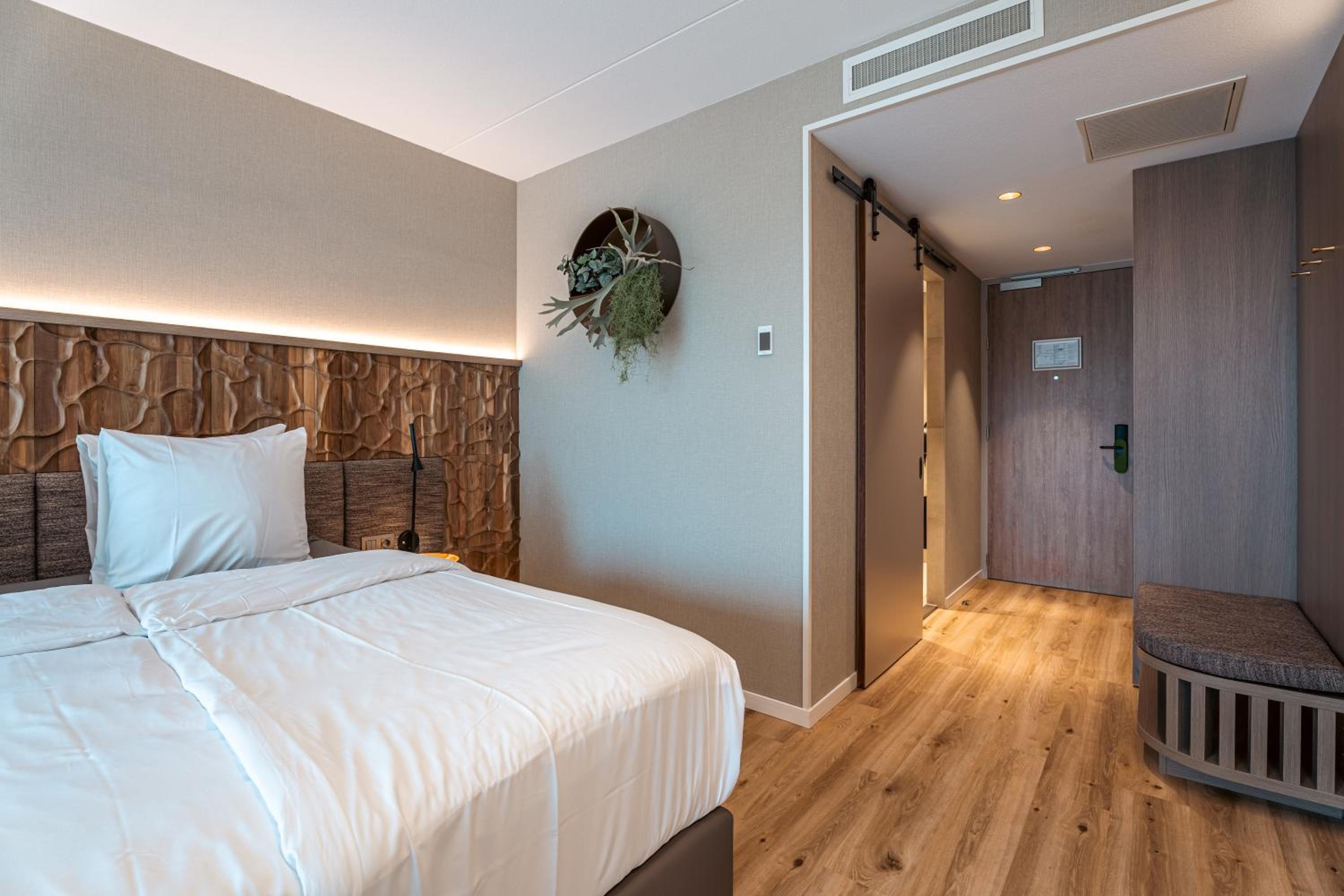 Deluxe Double Room (No pets allowed) photo 2