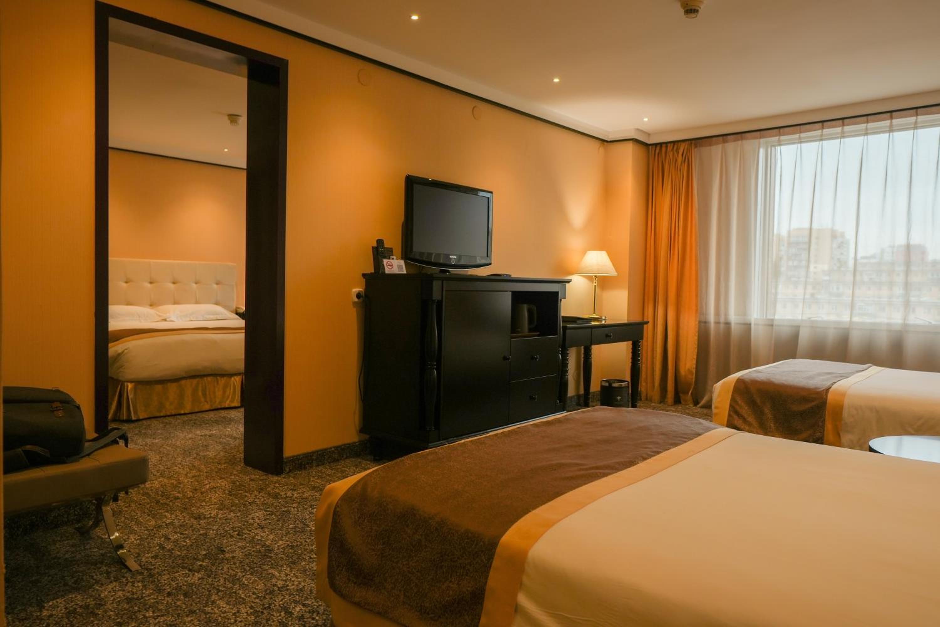 Luxury Triple Room - Photo 2