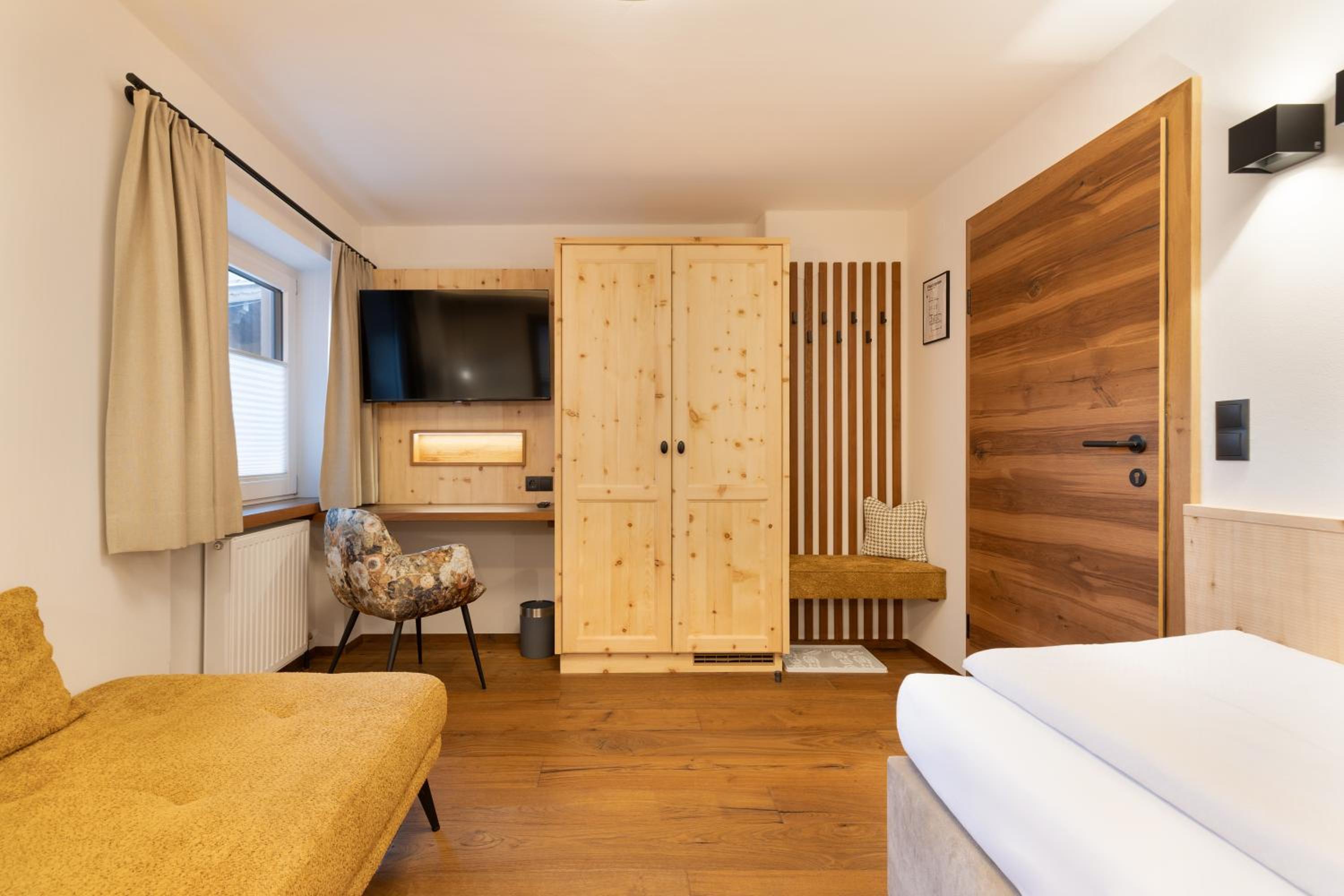 Small Twin Room
