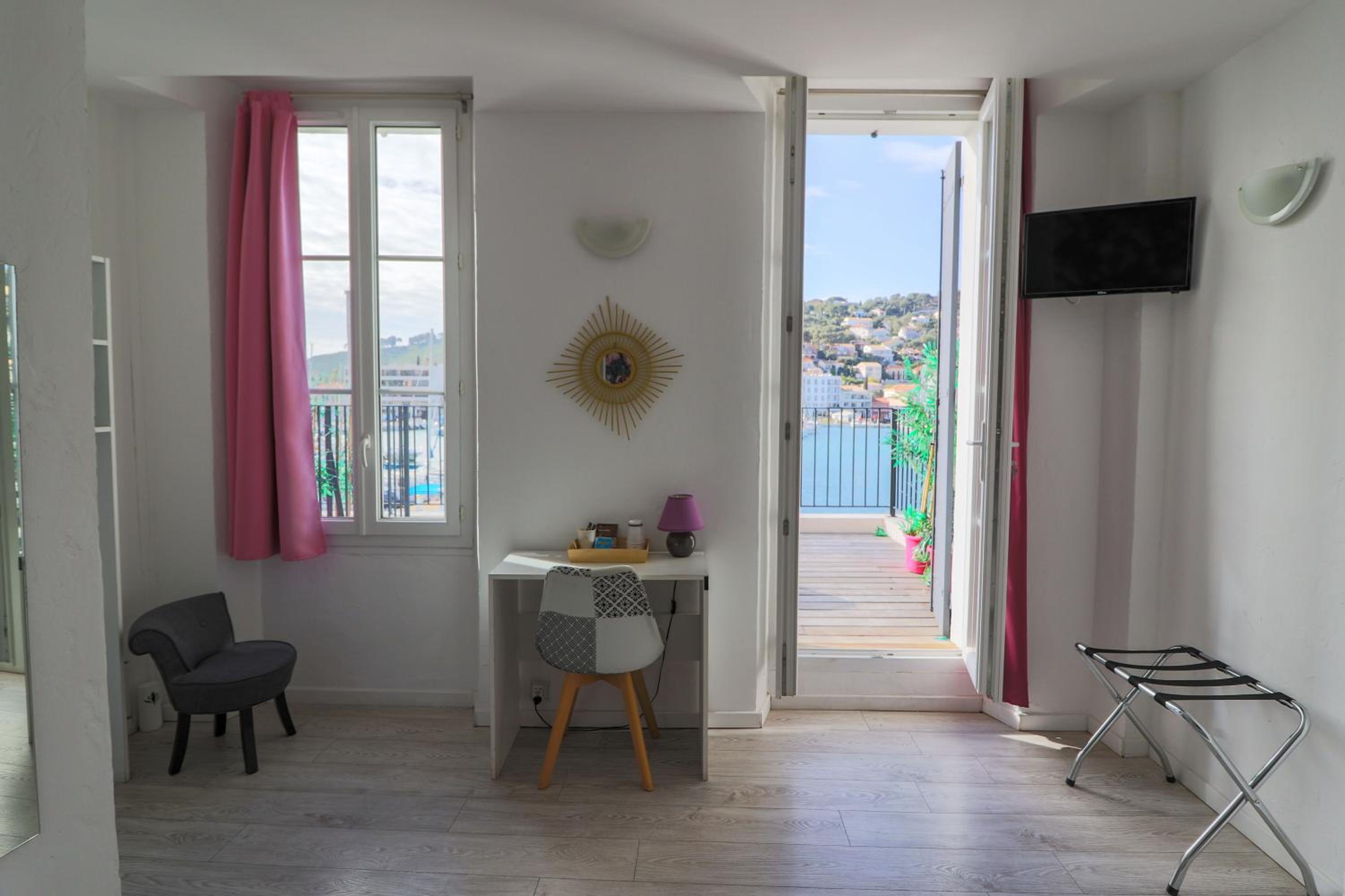 Double Room with Terrace photo 2