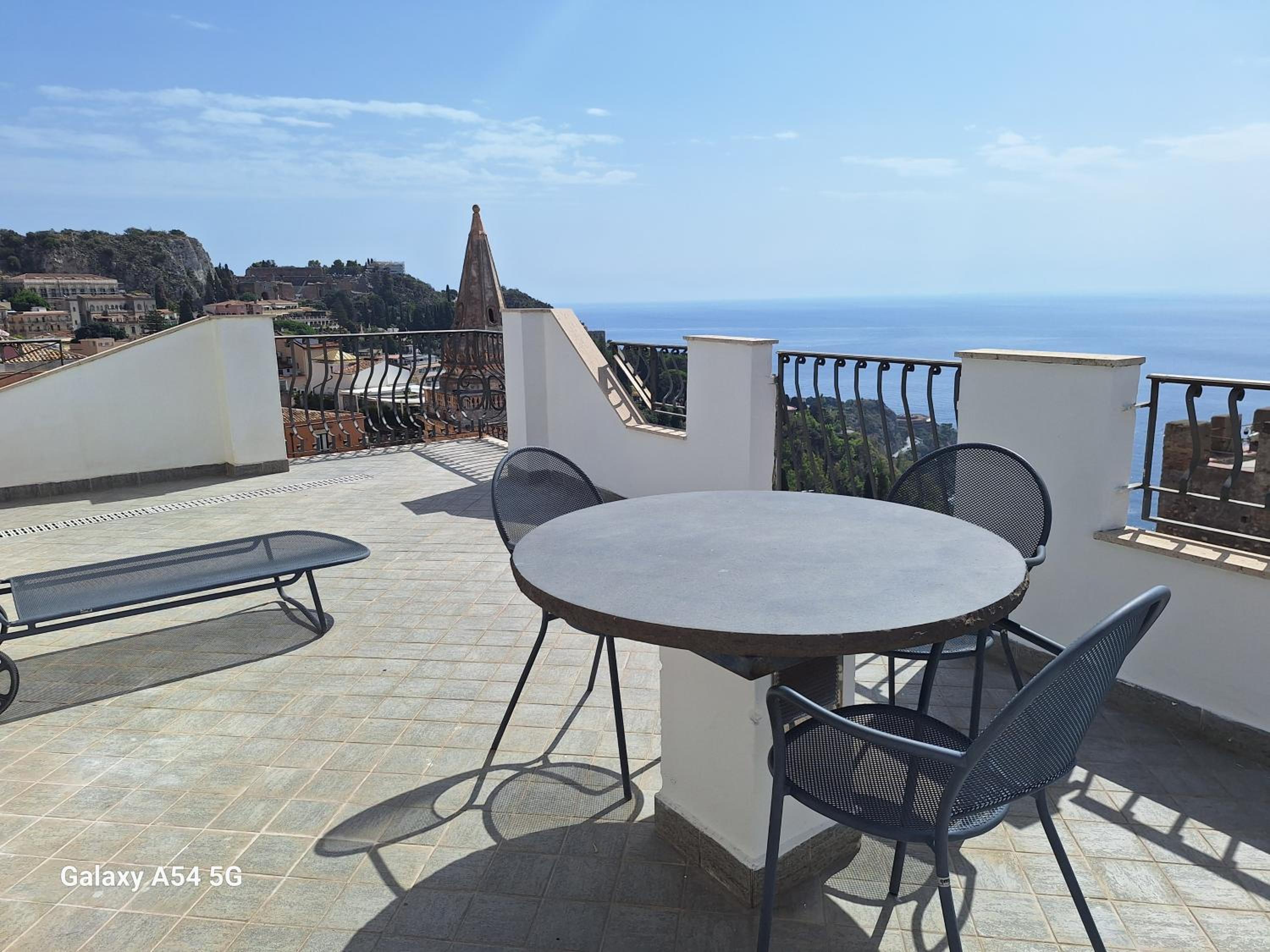 Junior Suite with Terrace photo 2