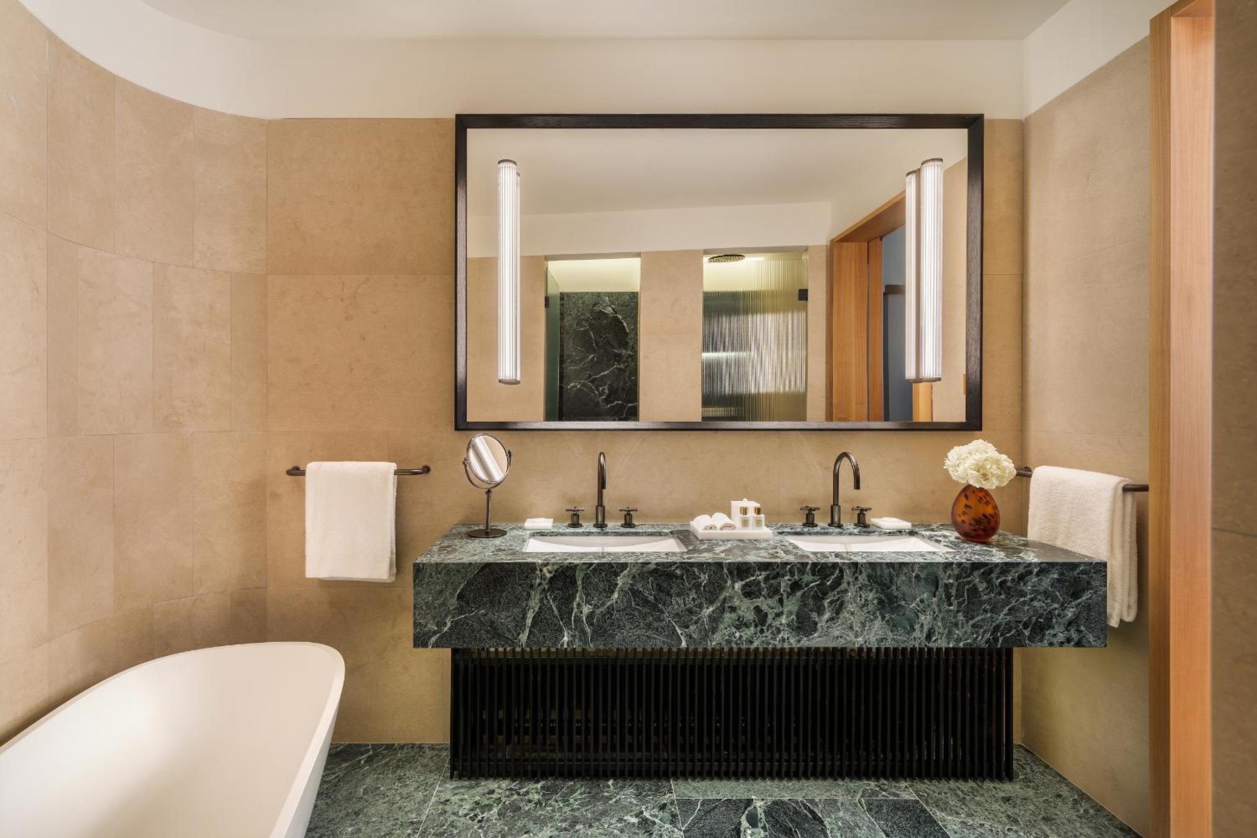 Solferino Suite thumbnail 6