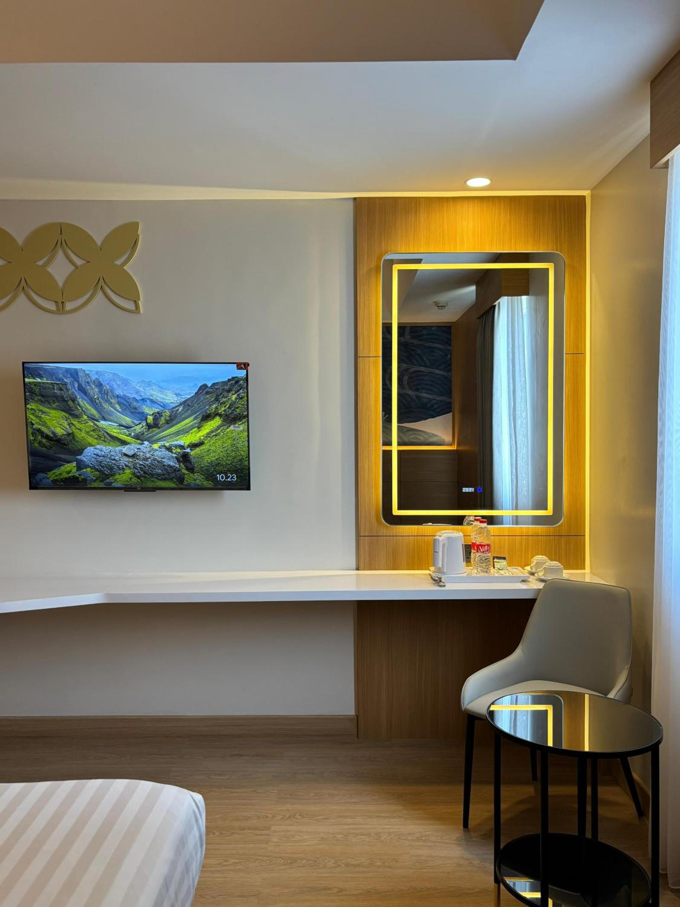 Deluxe Double Room photo 2