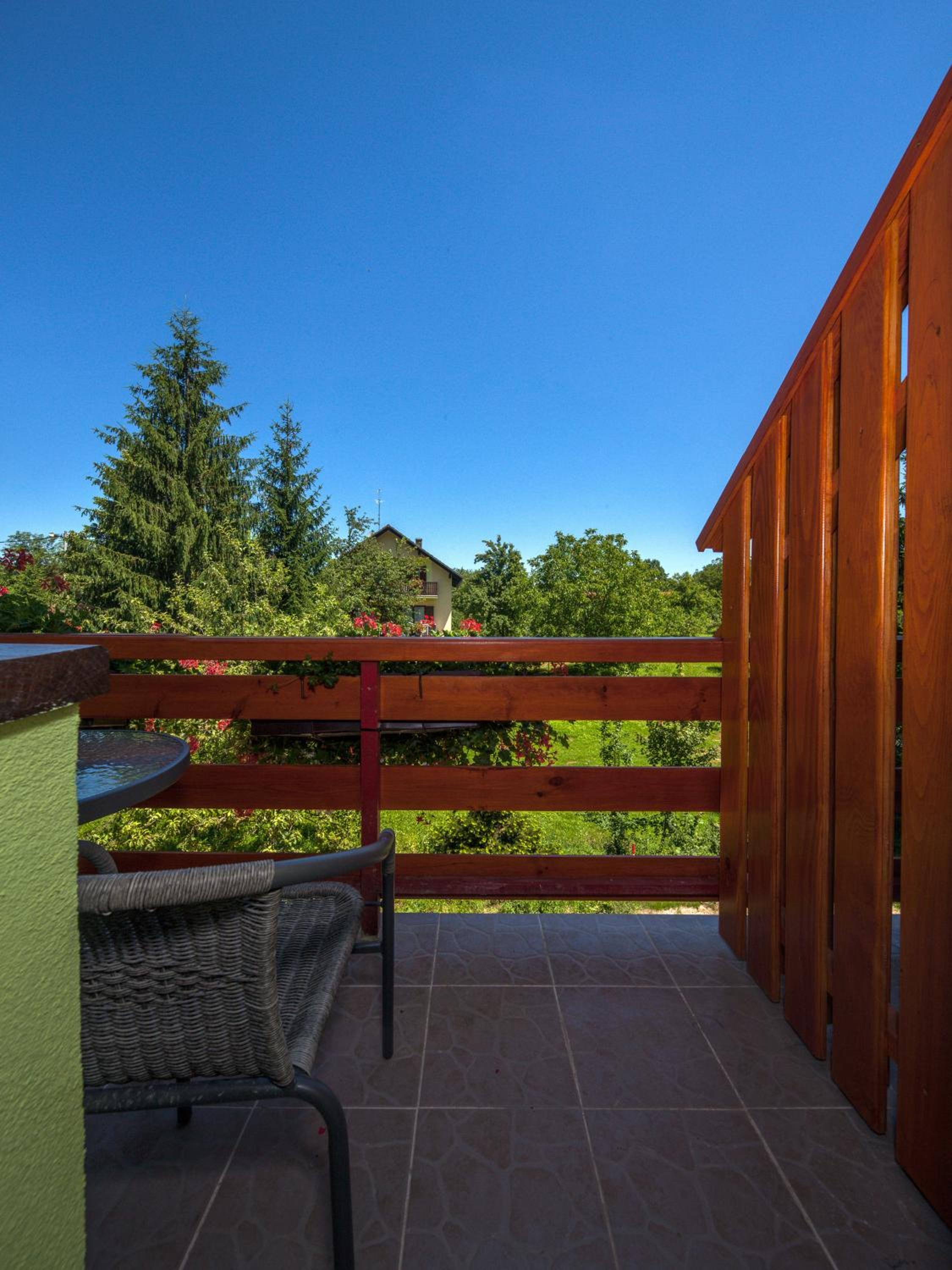 Triple Room - Photo 5