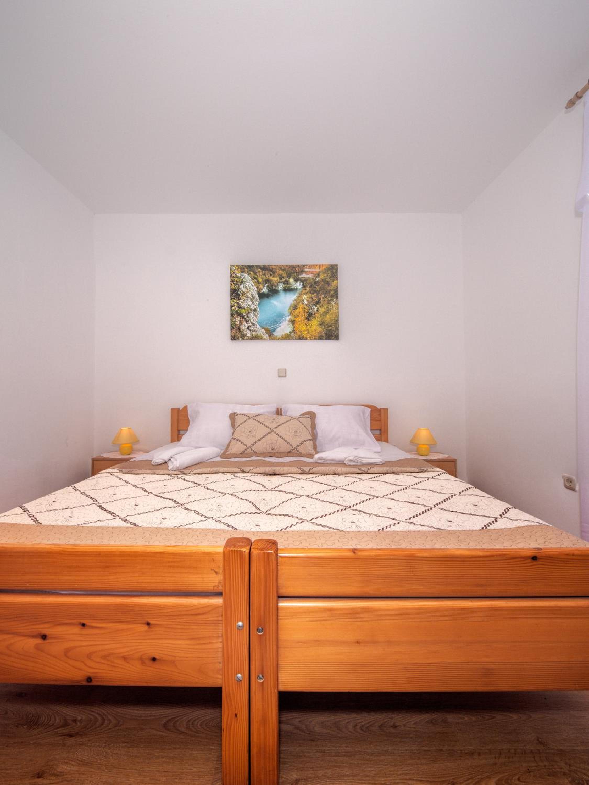 Twin Room with Terrace - Photo 1