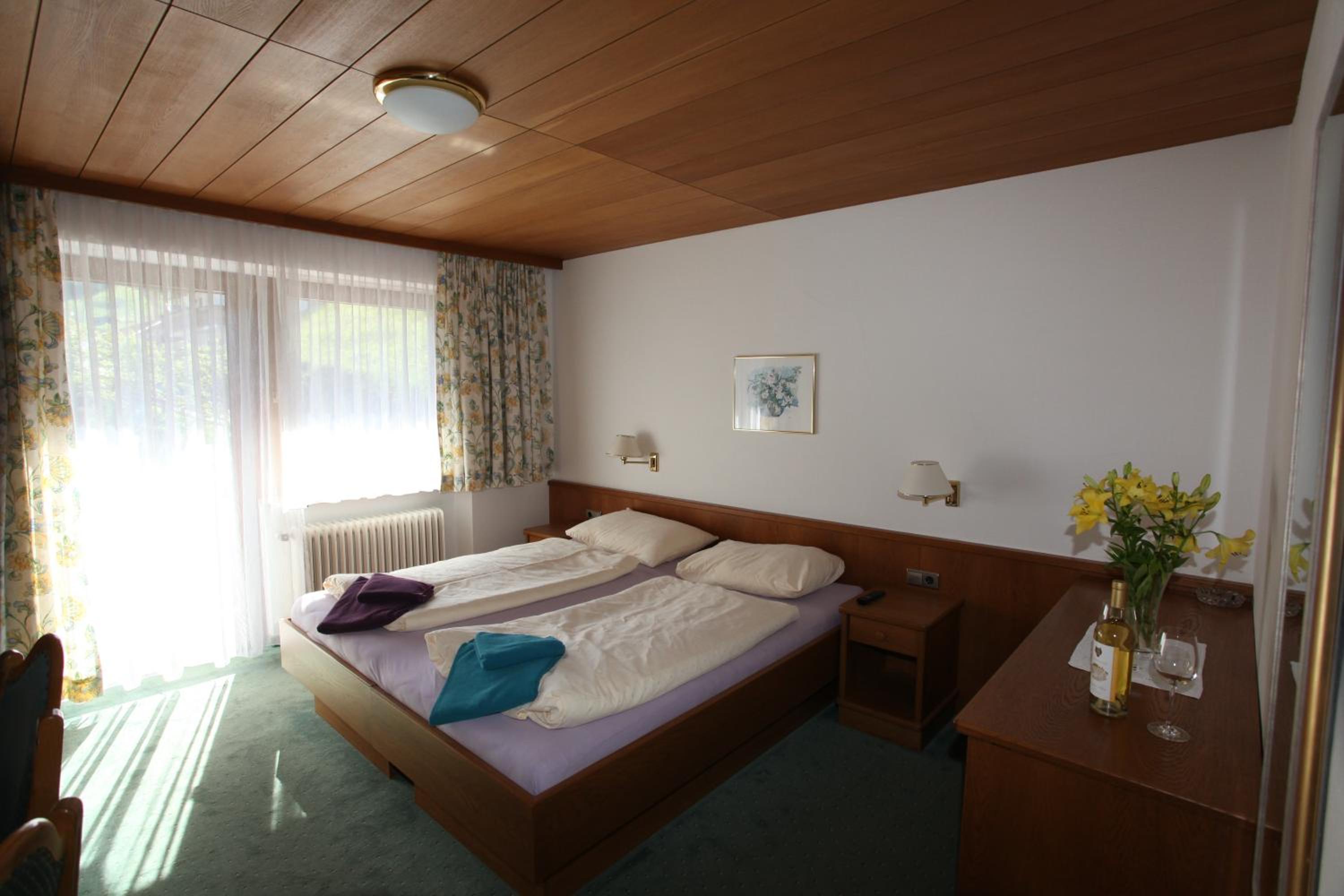 Double Room with Balcony photo 3