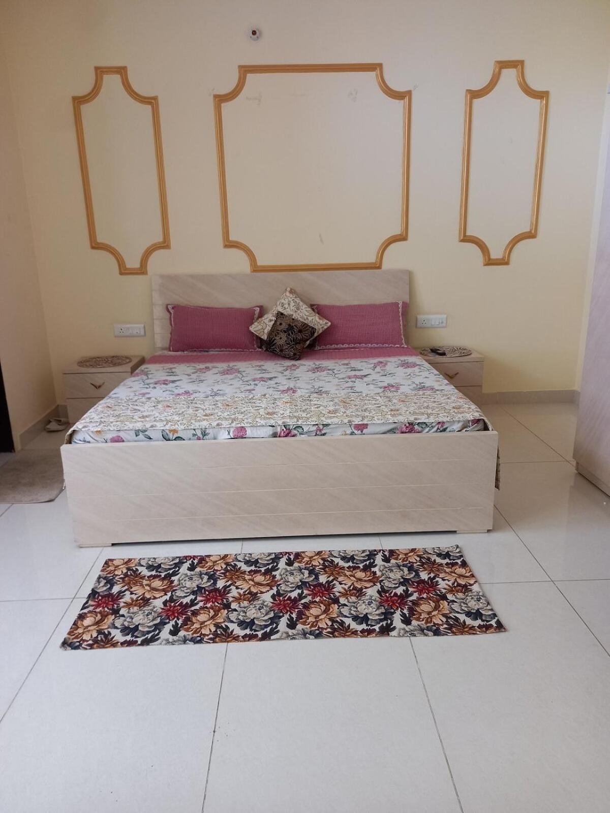 Deluxe Double Room with Balcony - Photo 1