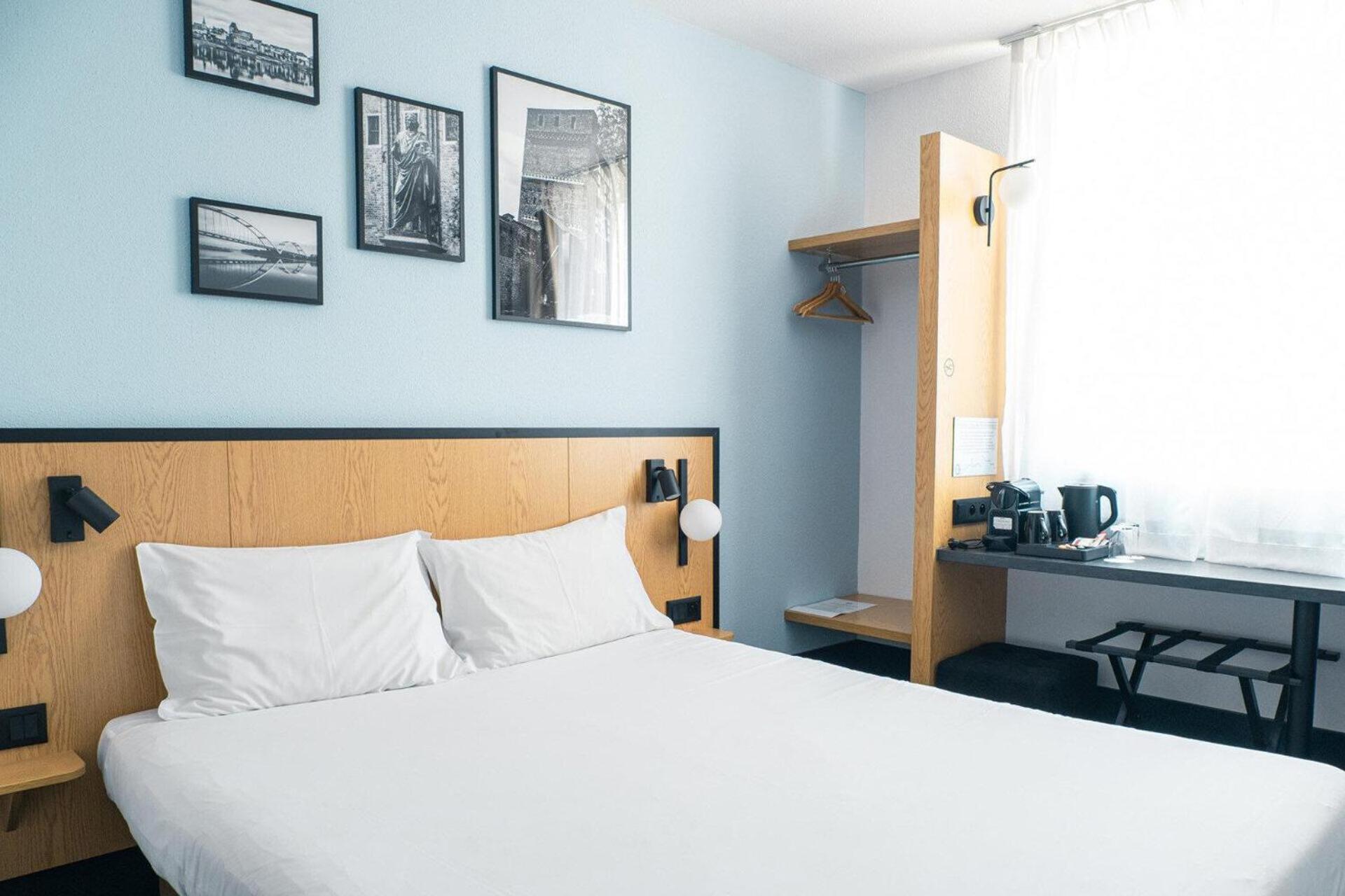 Premium Double Room - Photo 3