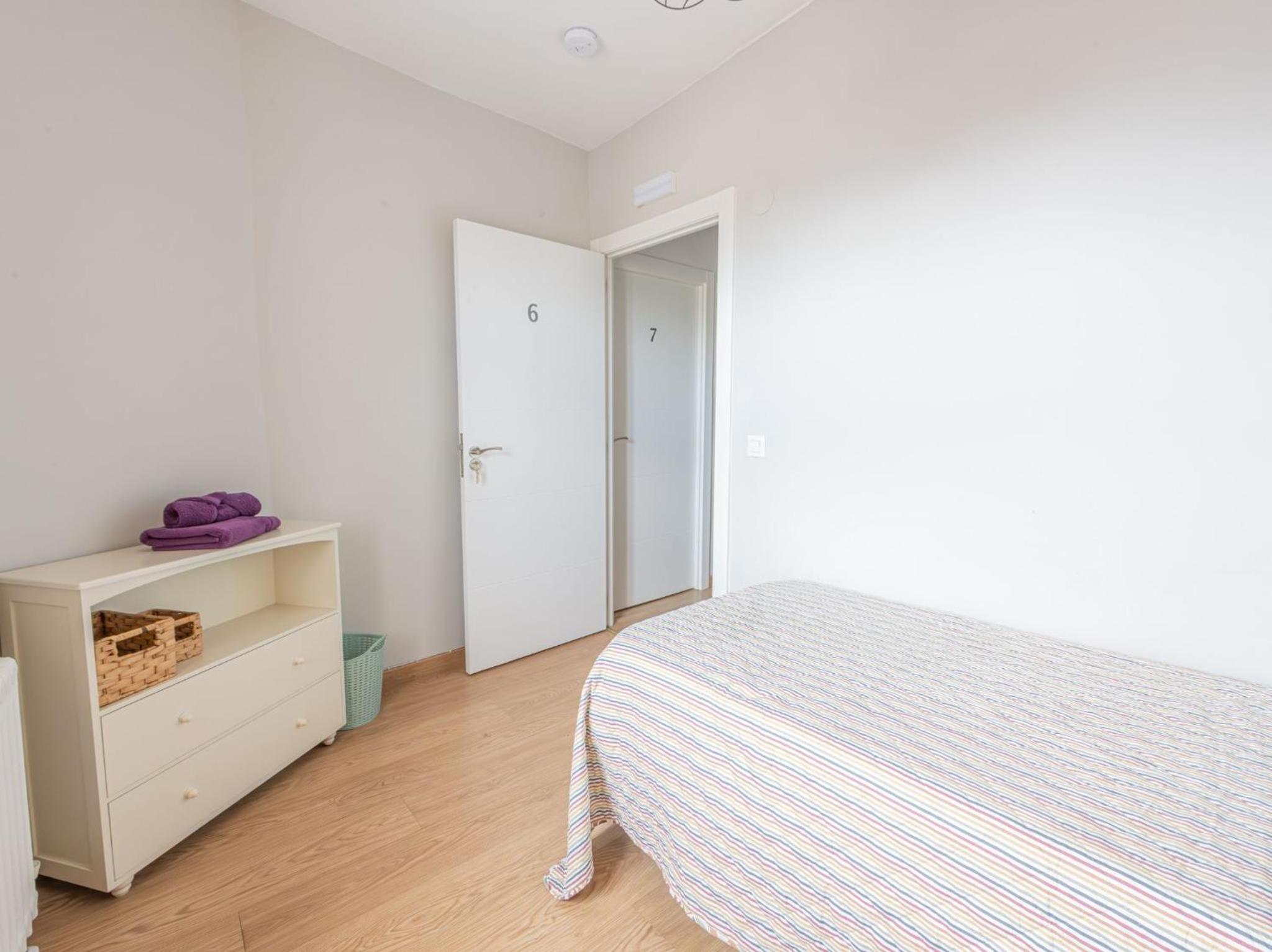 Single Room photo 3