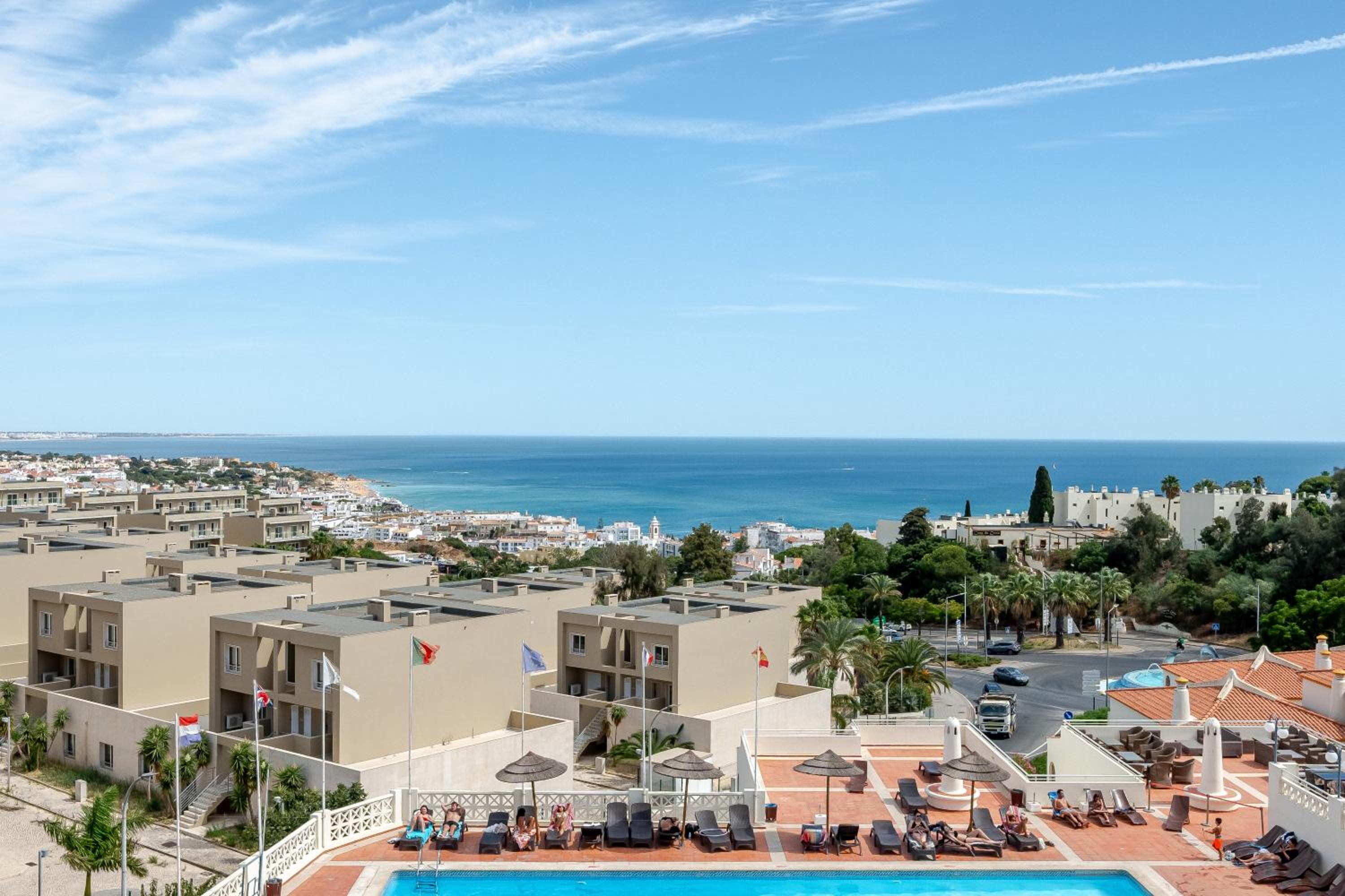One-Bedroom Apartment with Sea View