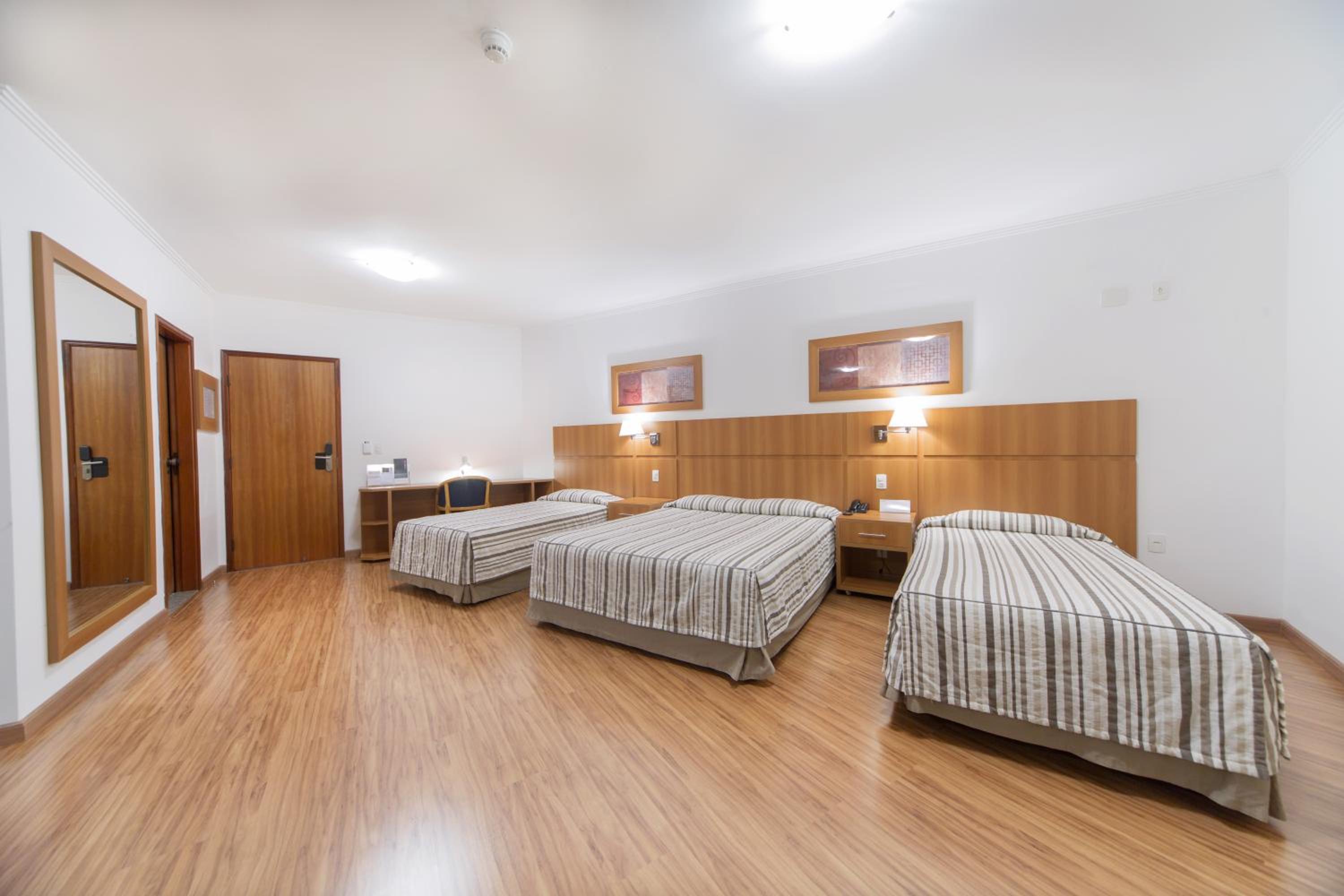 Standard Triple Room photo 2