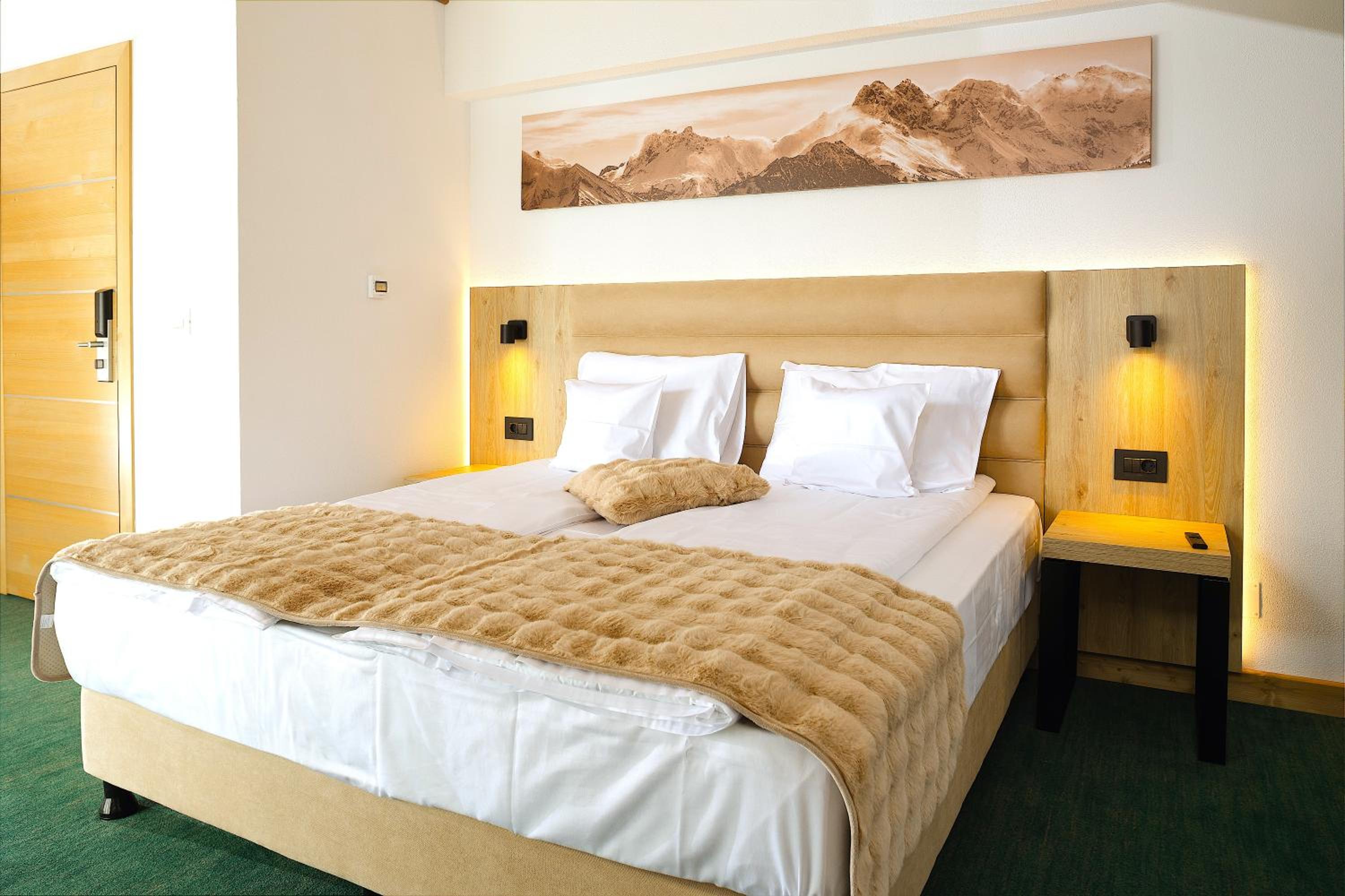 Deluxe Double Room with Balcony