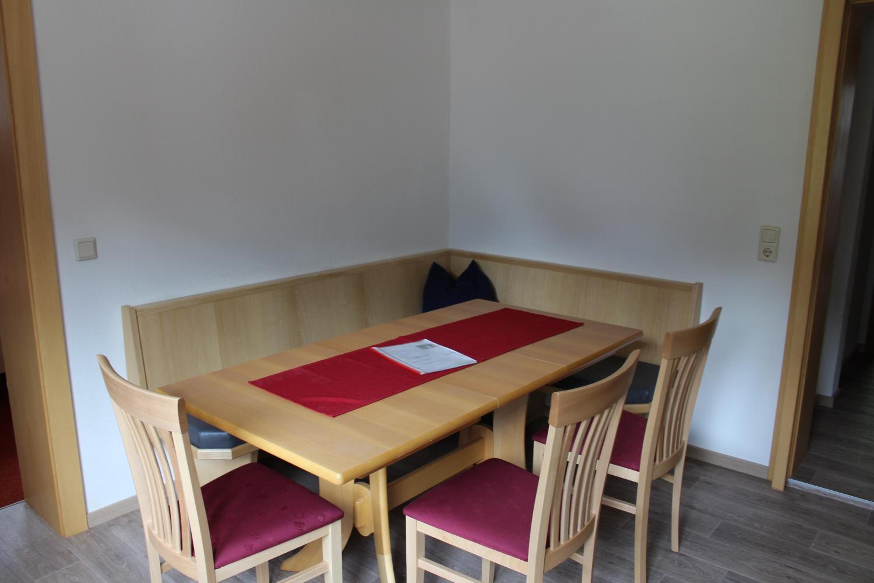 Three-Bedroom Apartment with Balcony photo 2