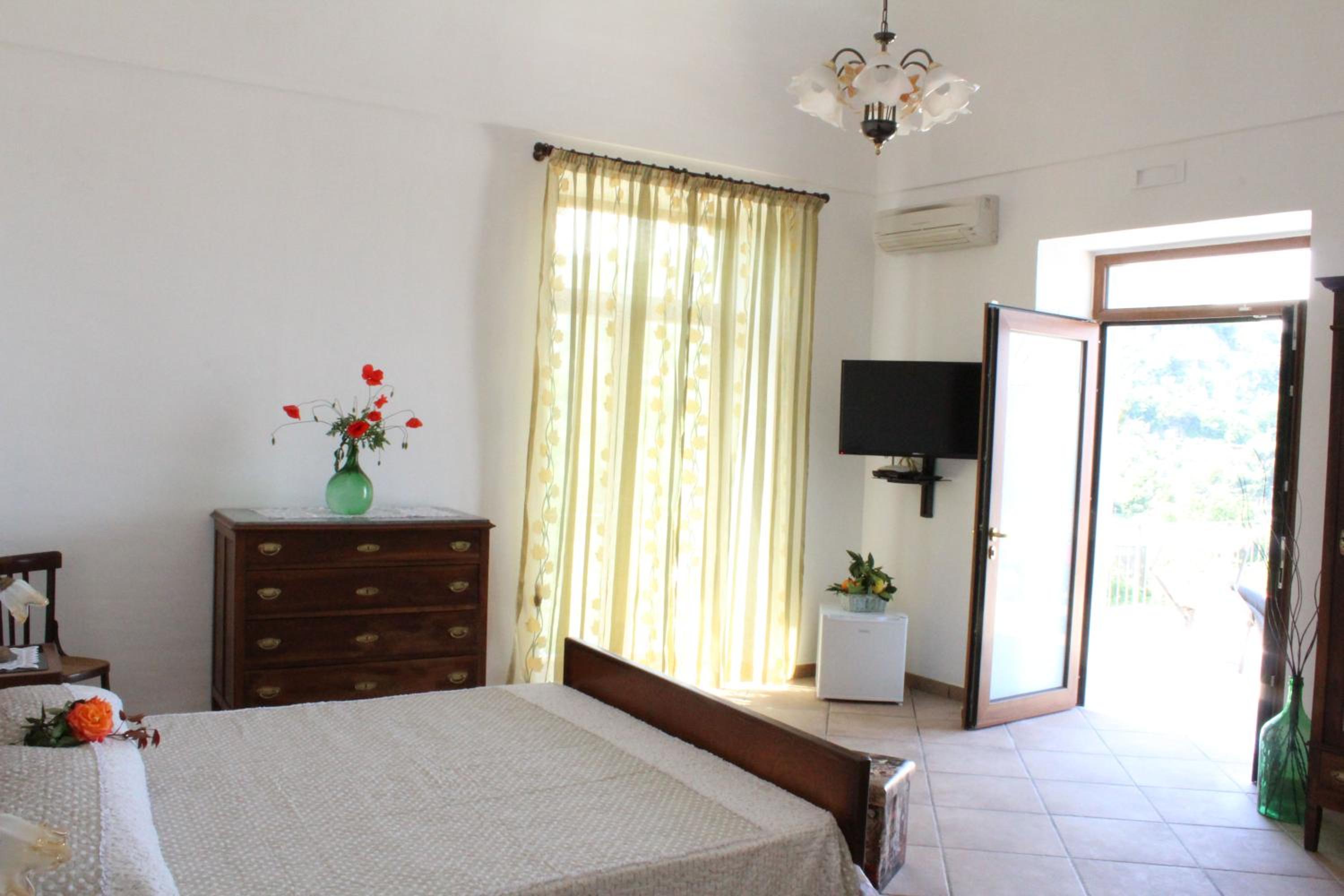 King Room with Sea View - Photo 27