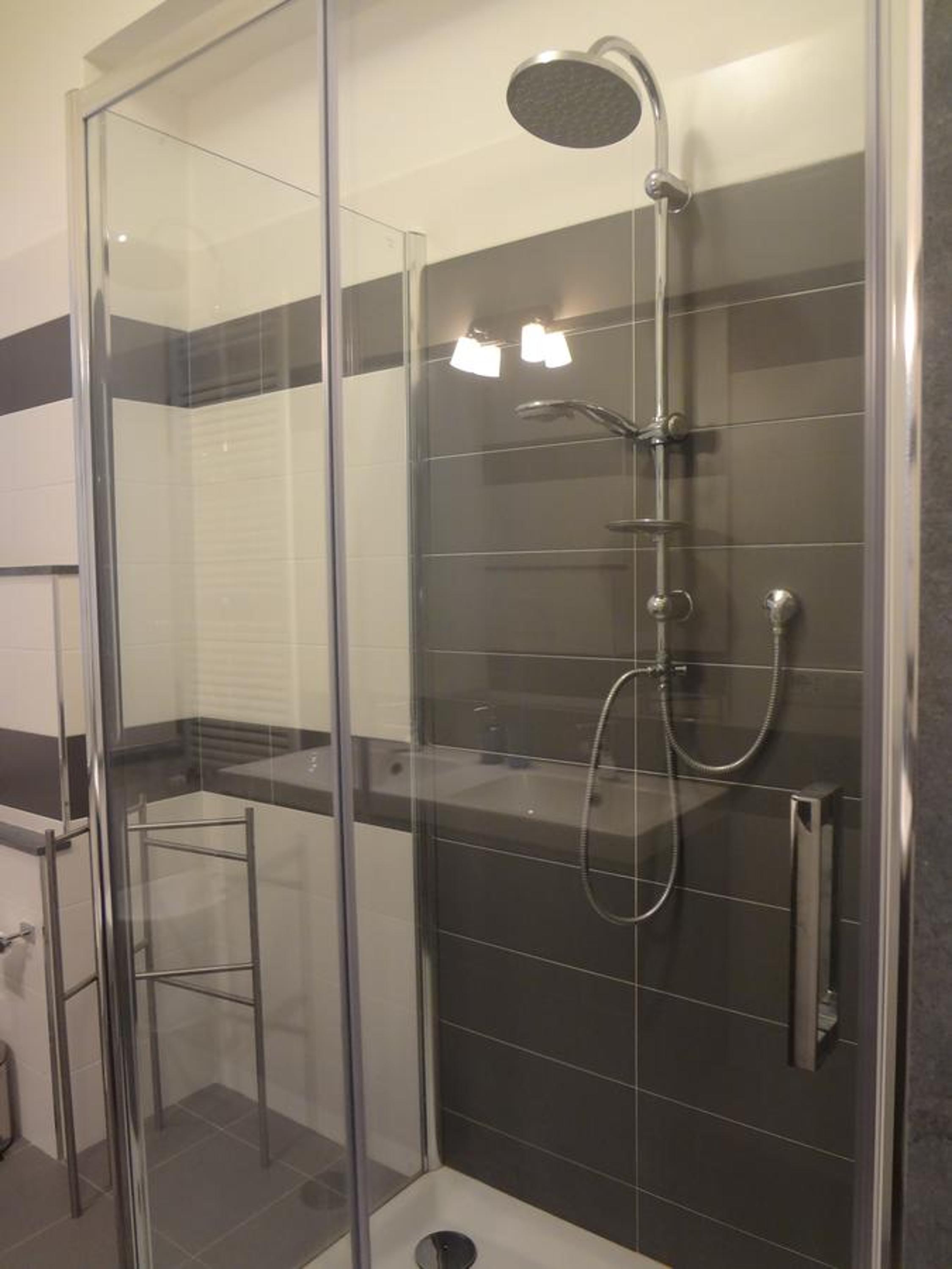 Apartment - Photo 9