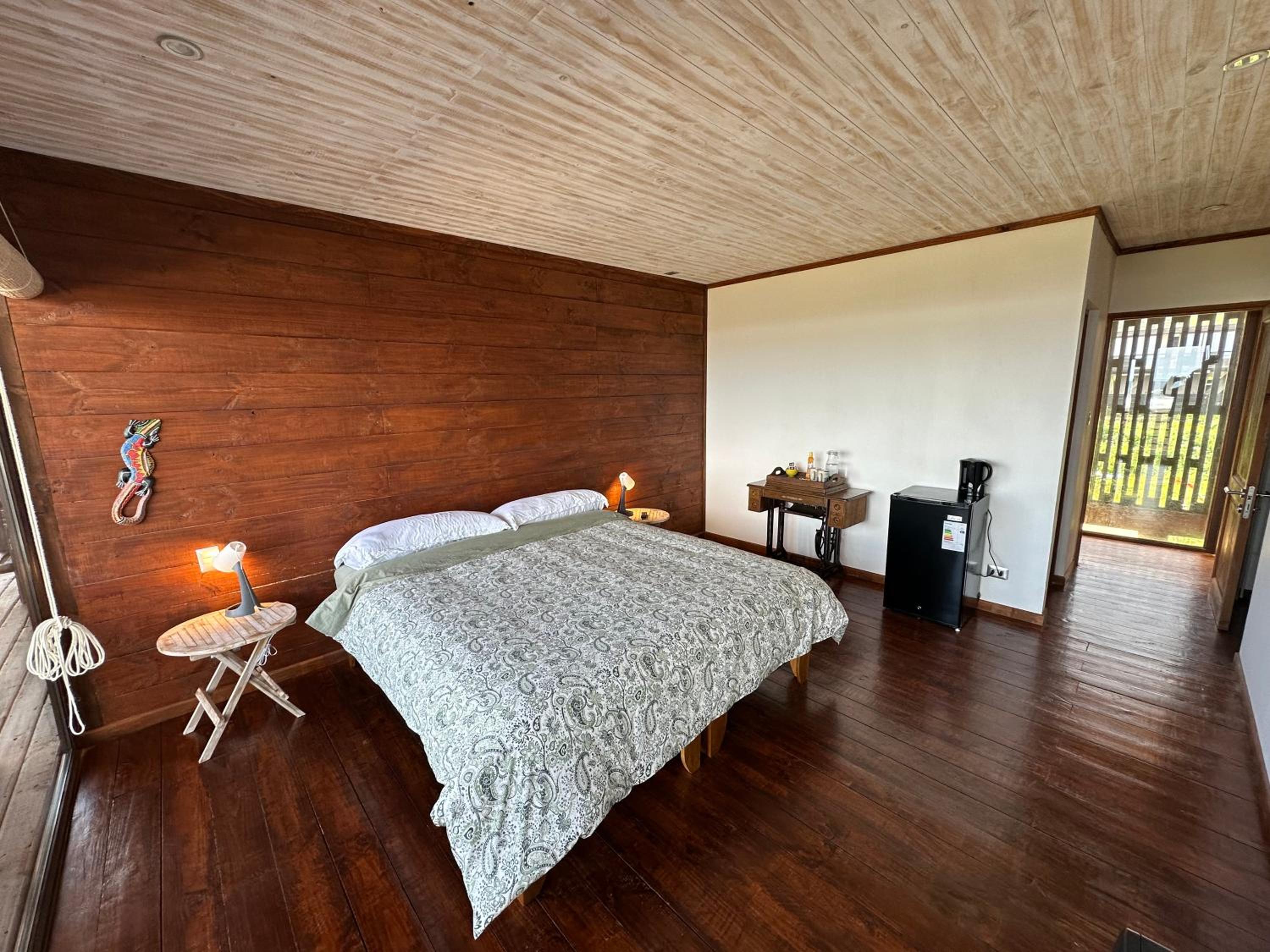 Double Room with Balcony and Sea View photo 2