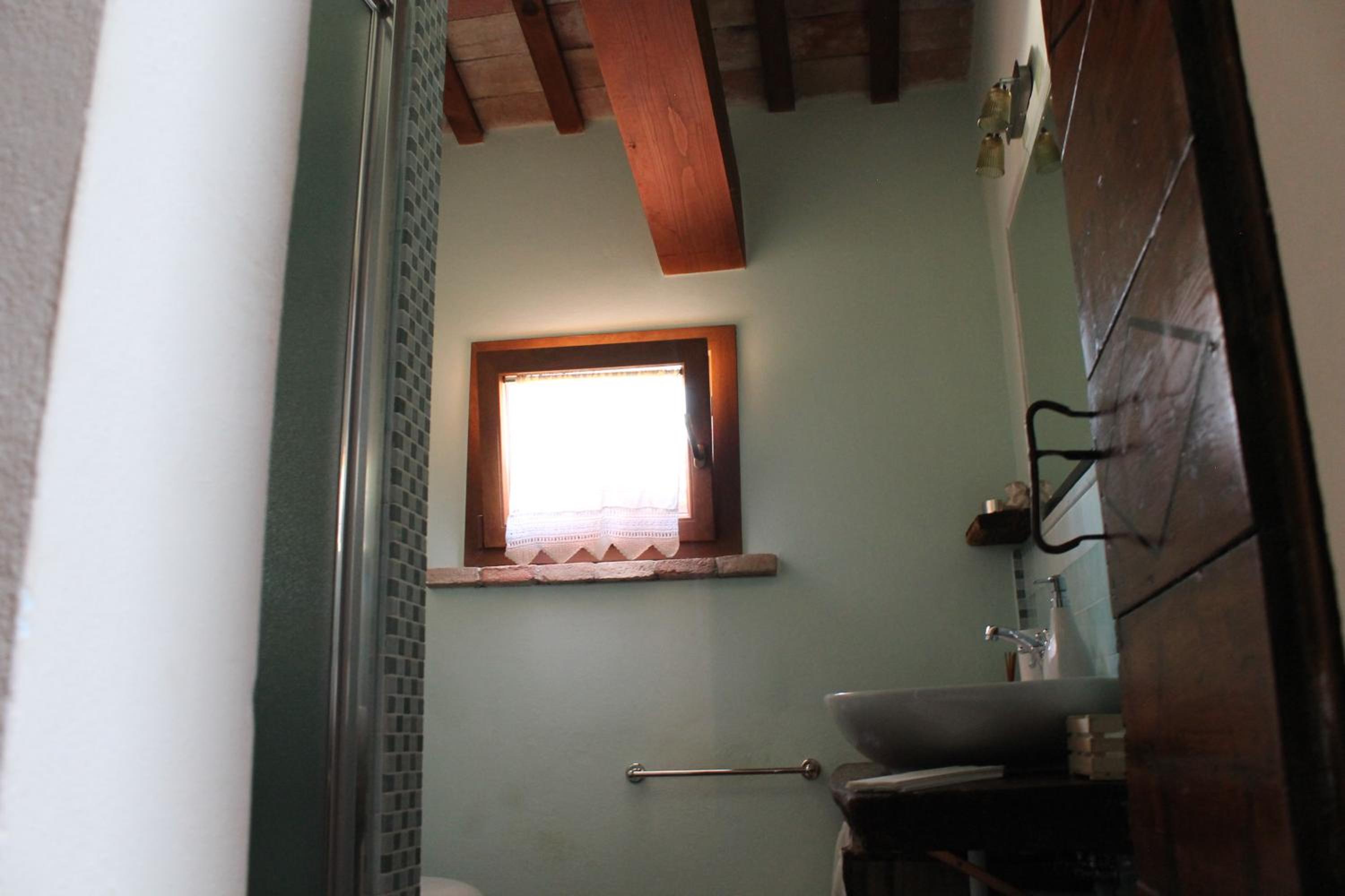 Large Double or Twin Room photo 2