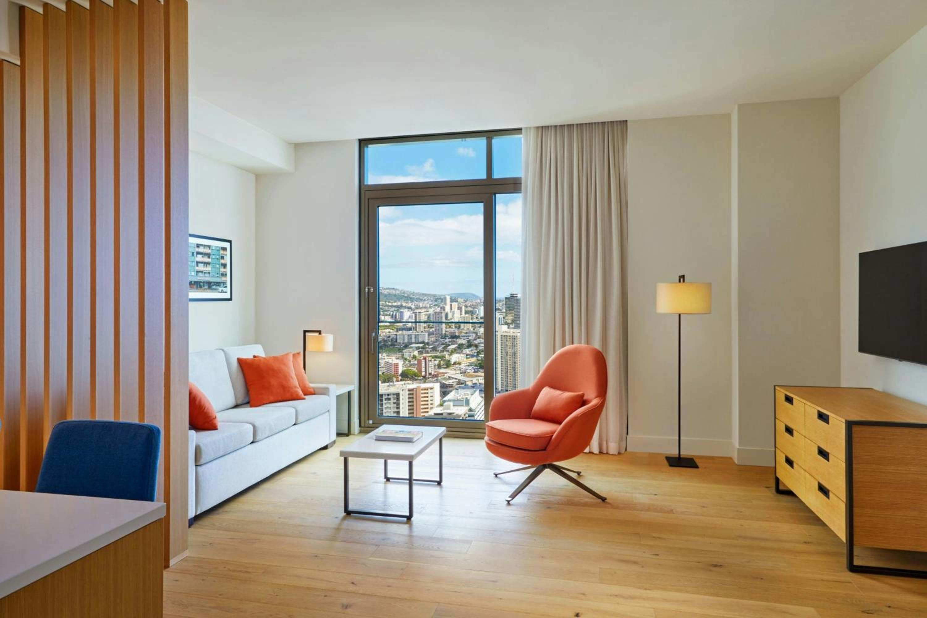 Kaiuli Penthouse Suite