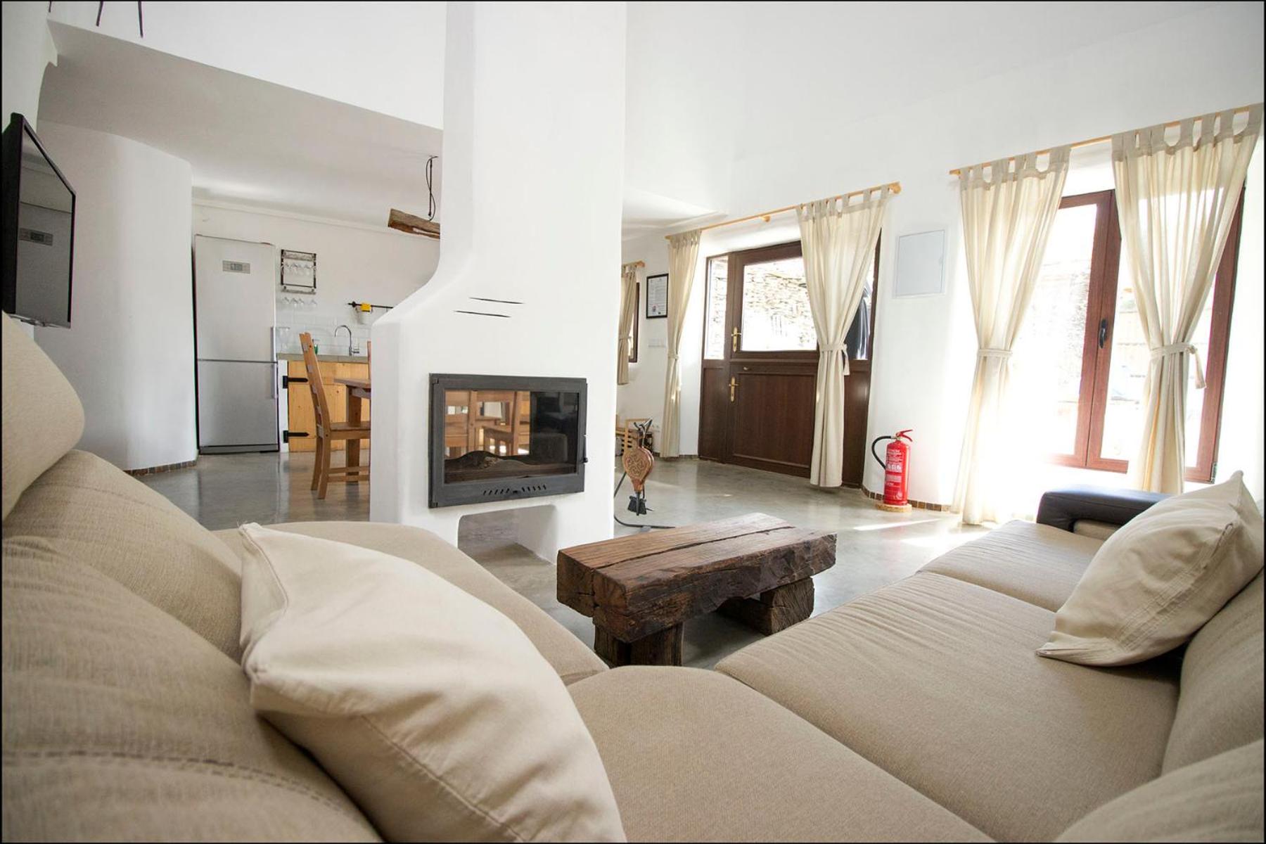 Casa de cuatro habitaciones