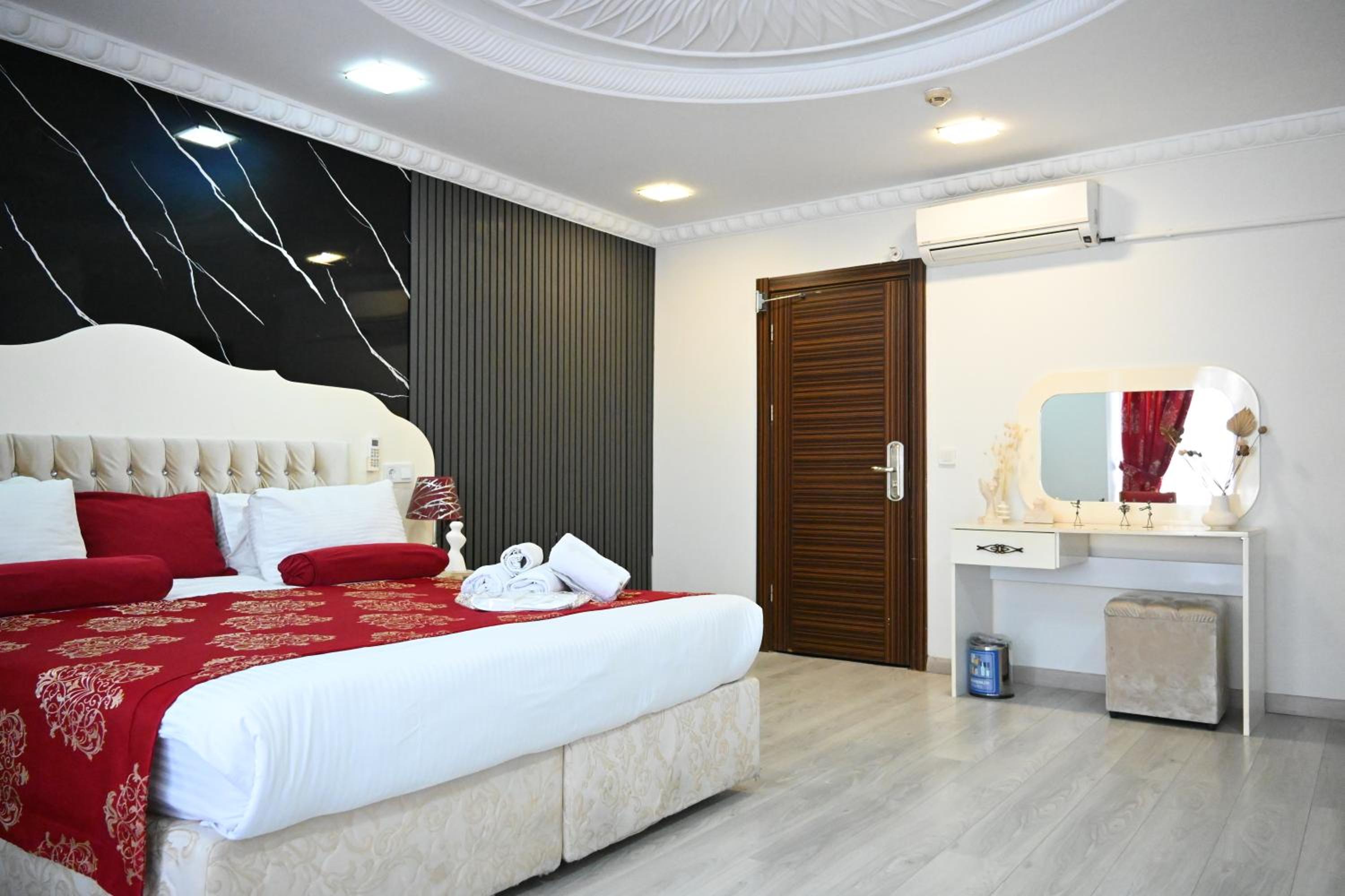 Suite photo 1