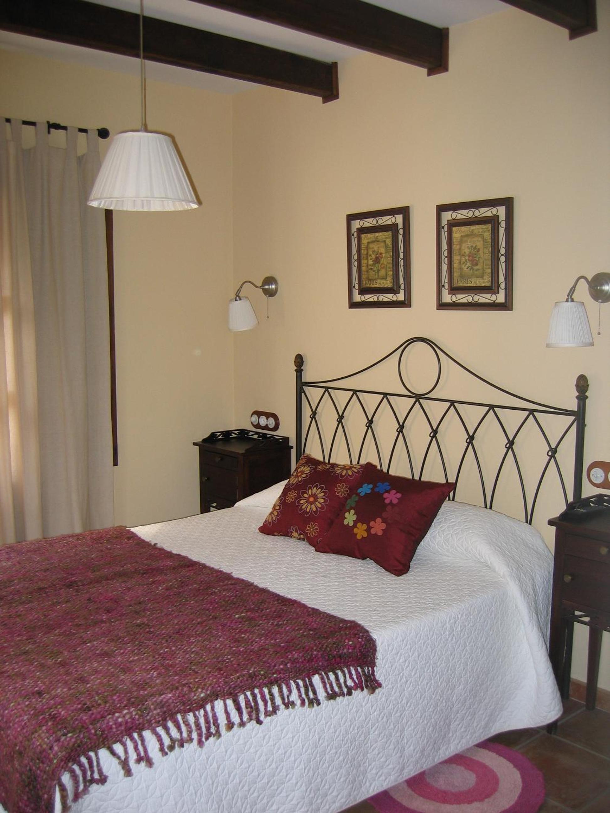 Double or Twin Room photo 3