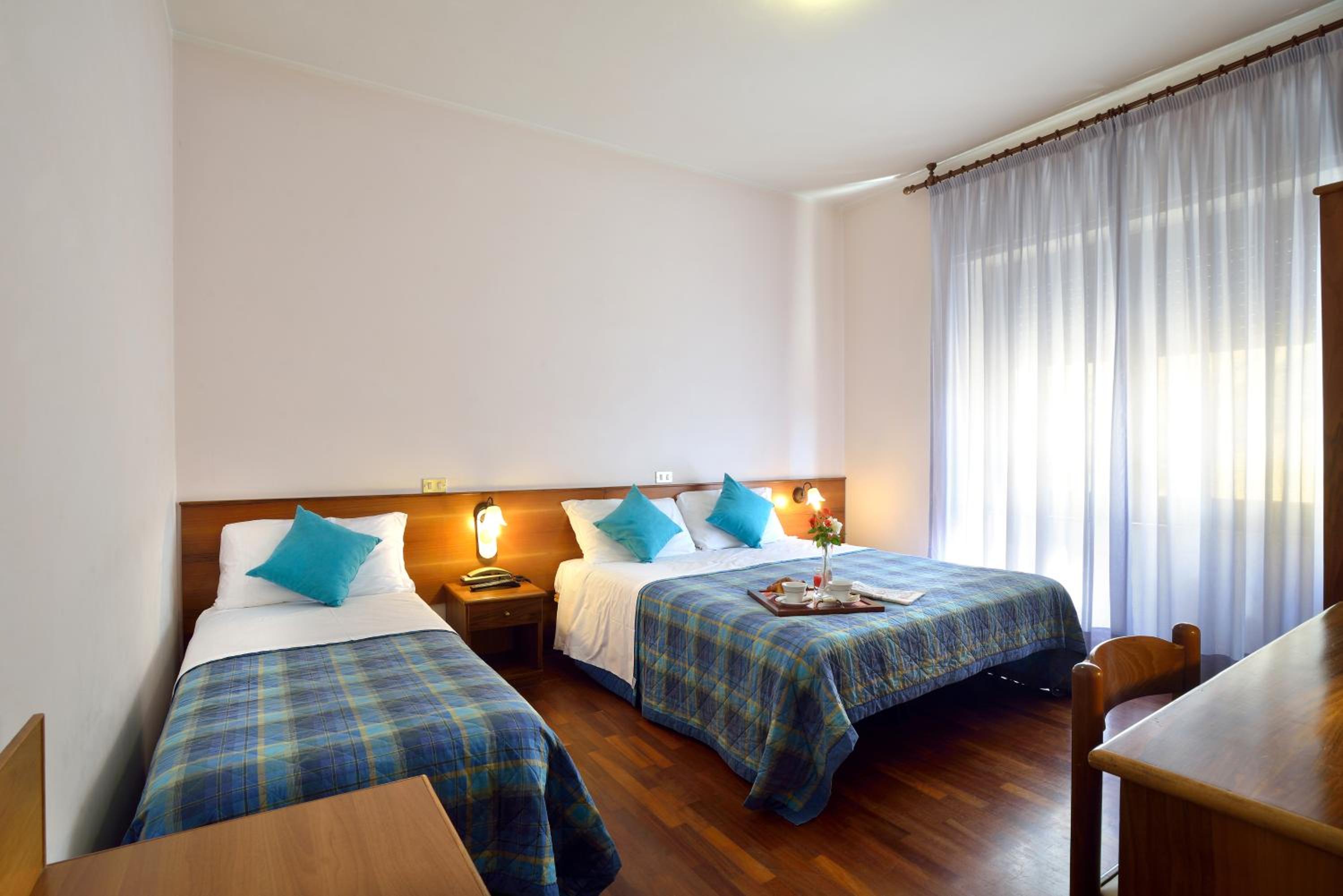 Triple Room photo 2