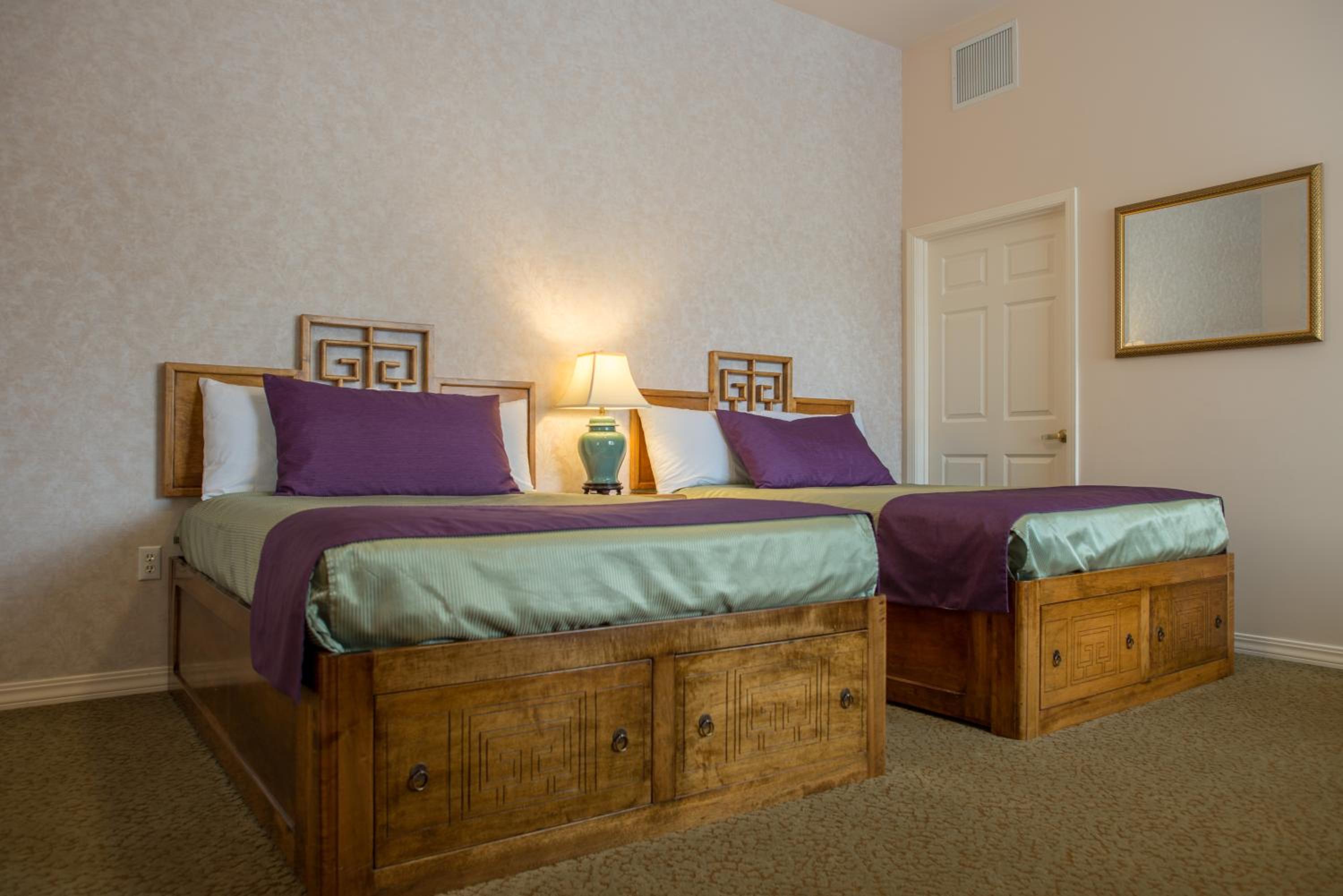 Double Room with Two Double Beds - Photo 1