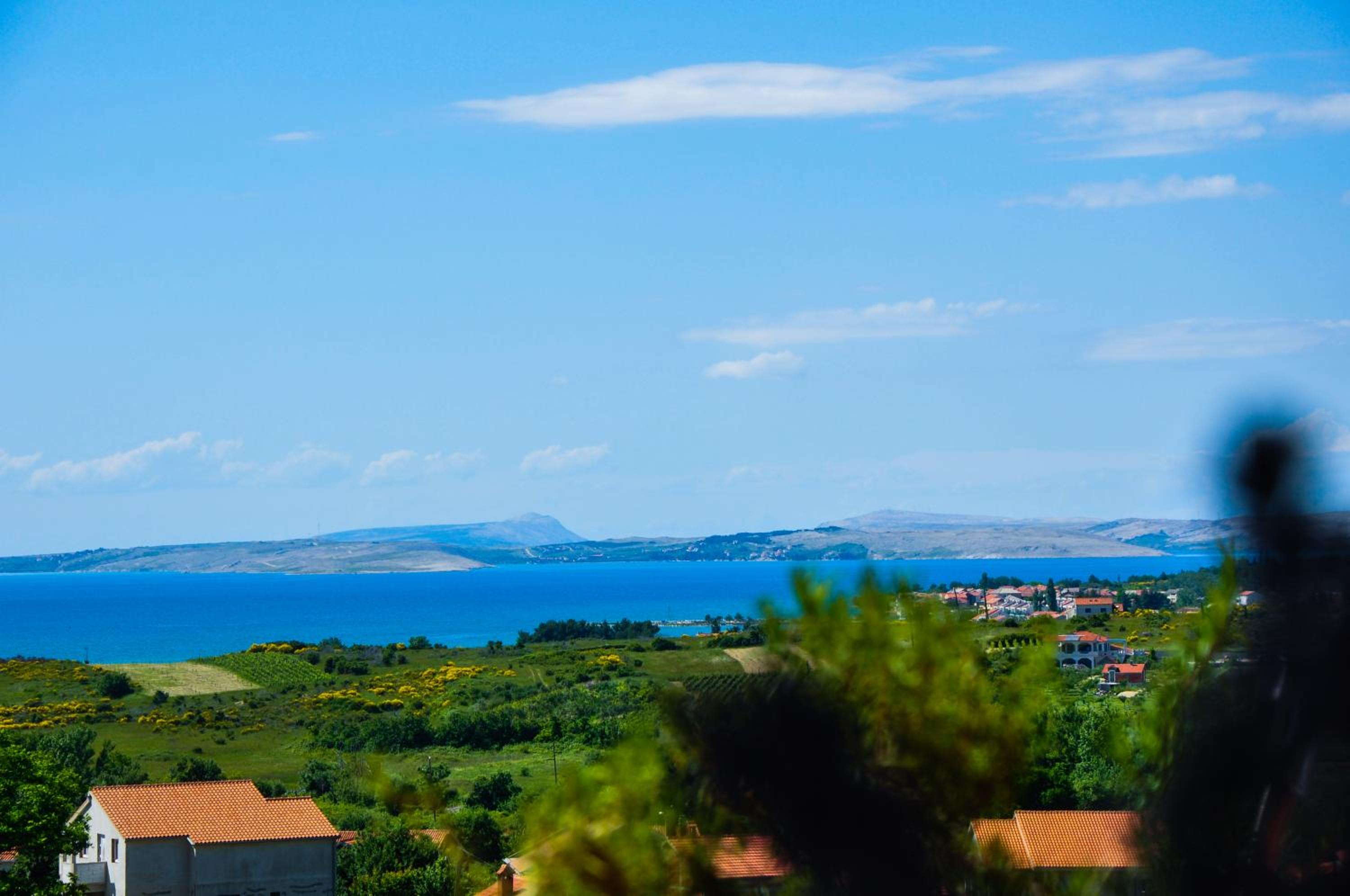 Apartment with Sea View - Photo 6