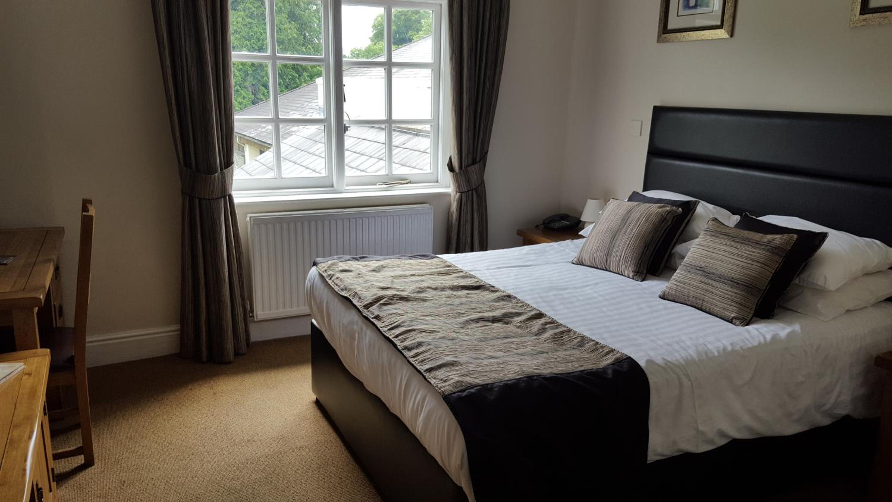 Standard Double Room photo 3