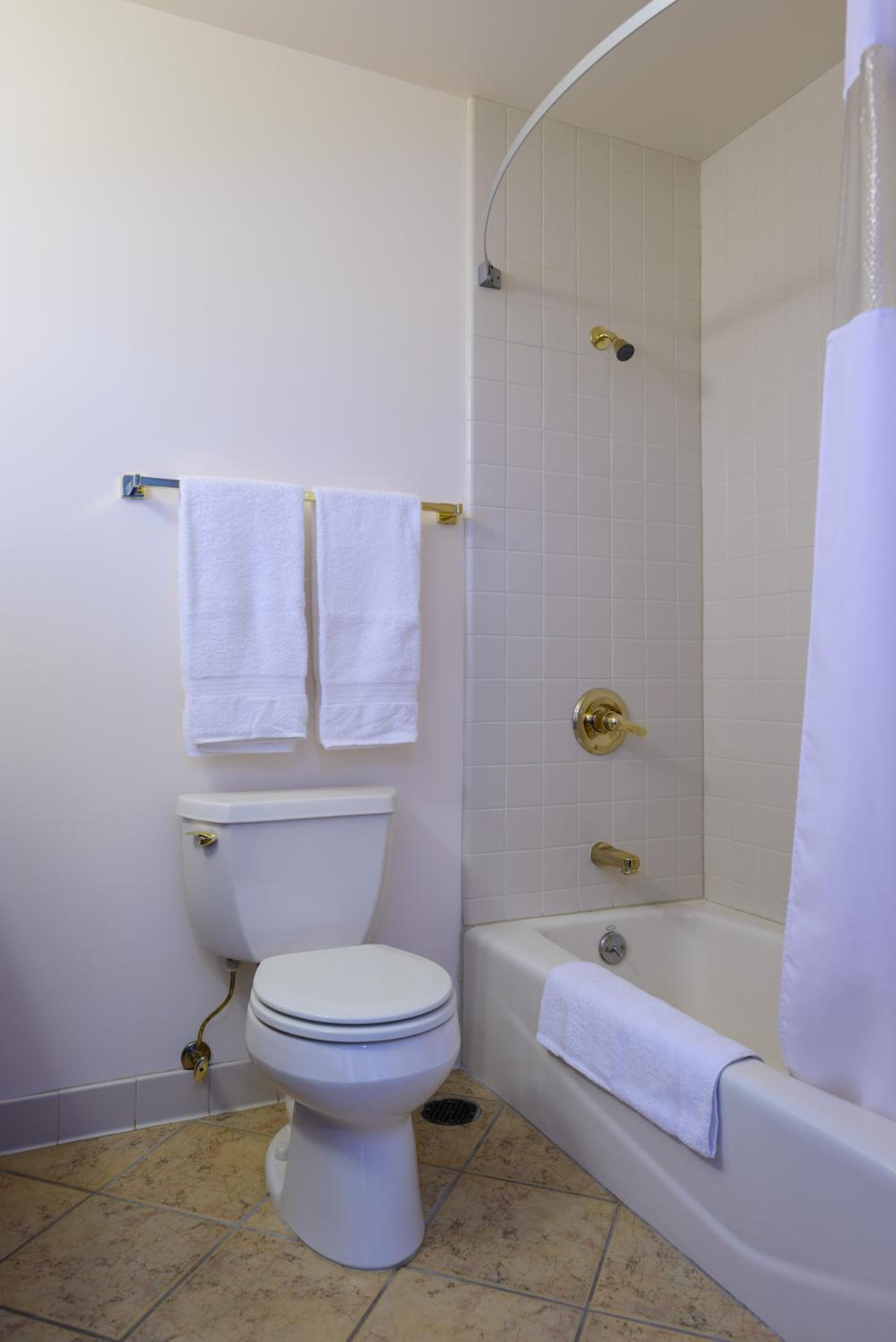 Queen Room - Photo 4