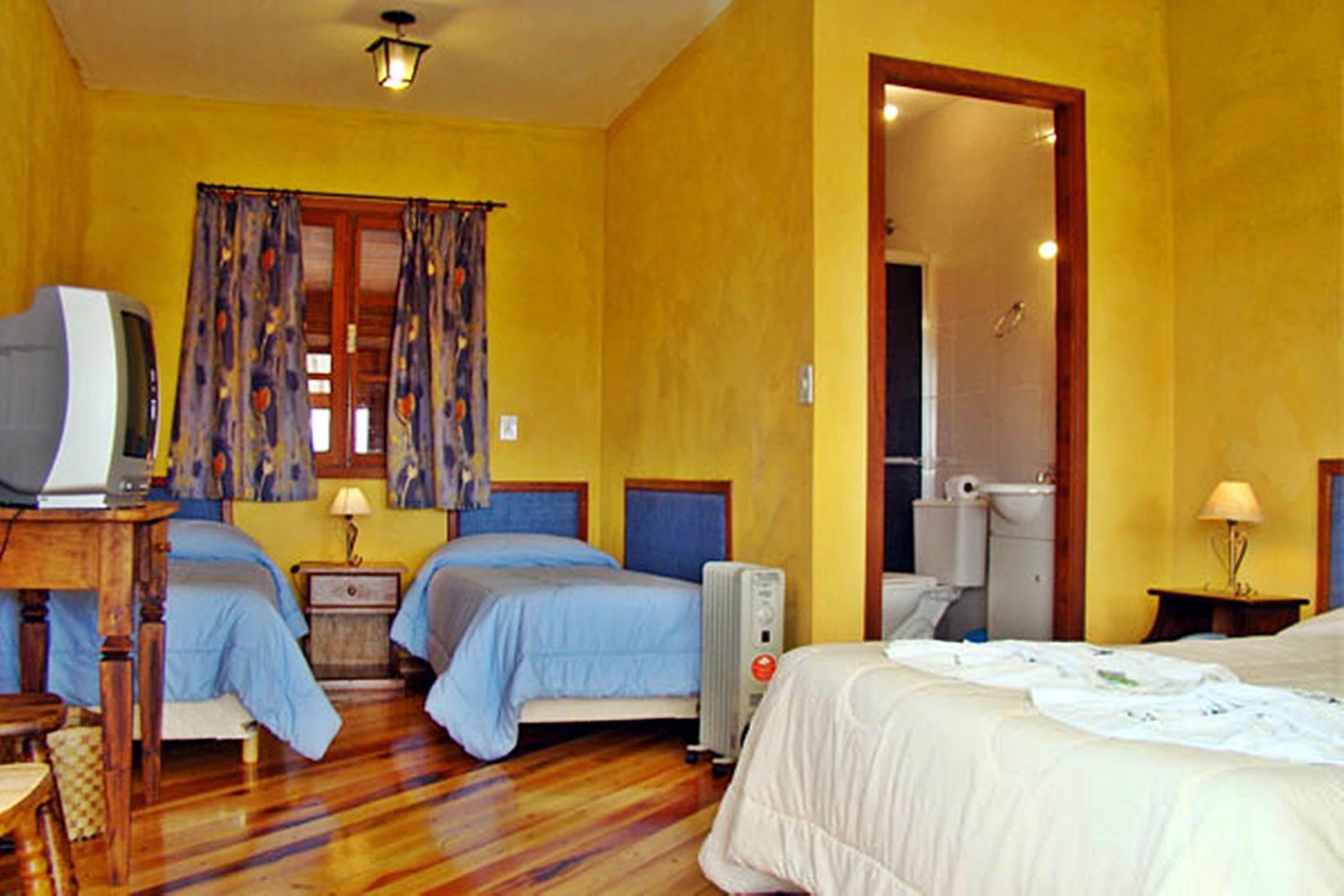 Standard Quadruple Room photo 3