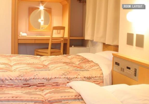 Twin Room - Photo 2