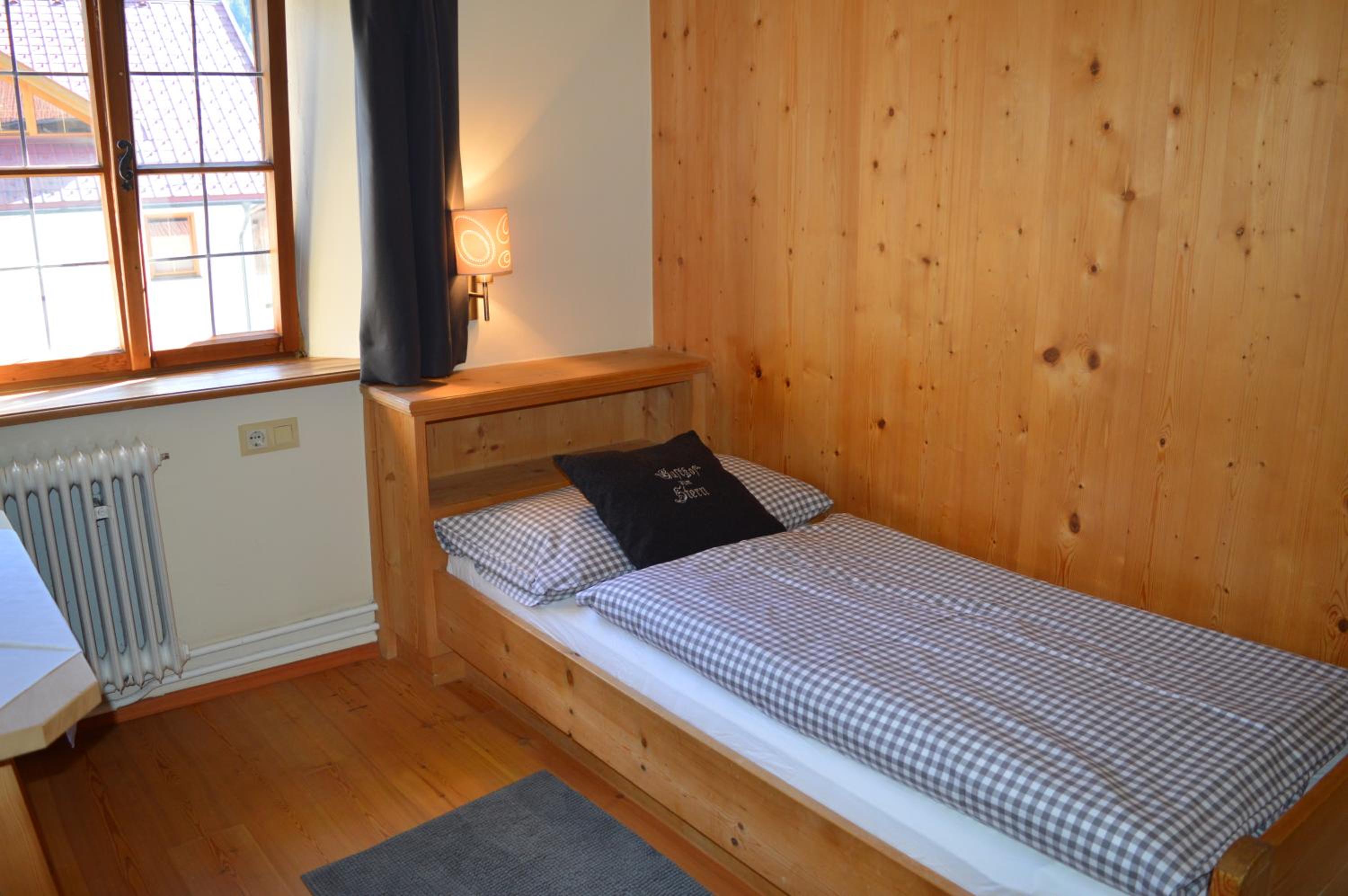 Single Room photo 3