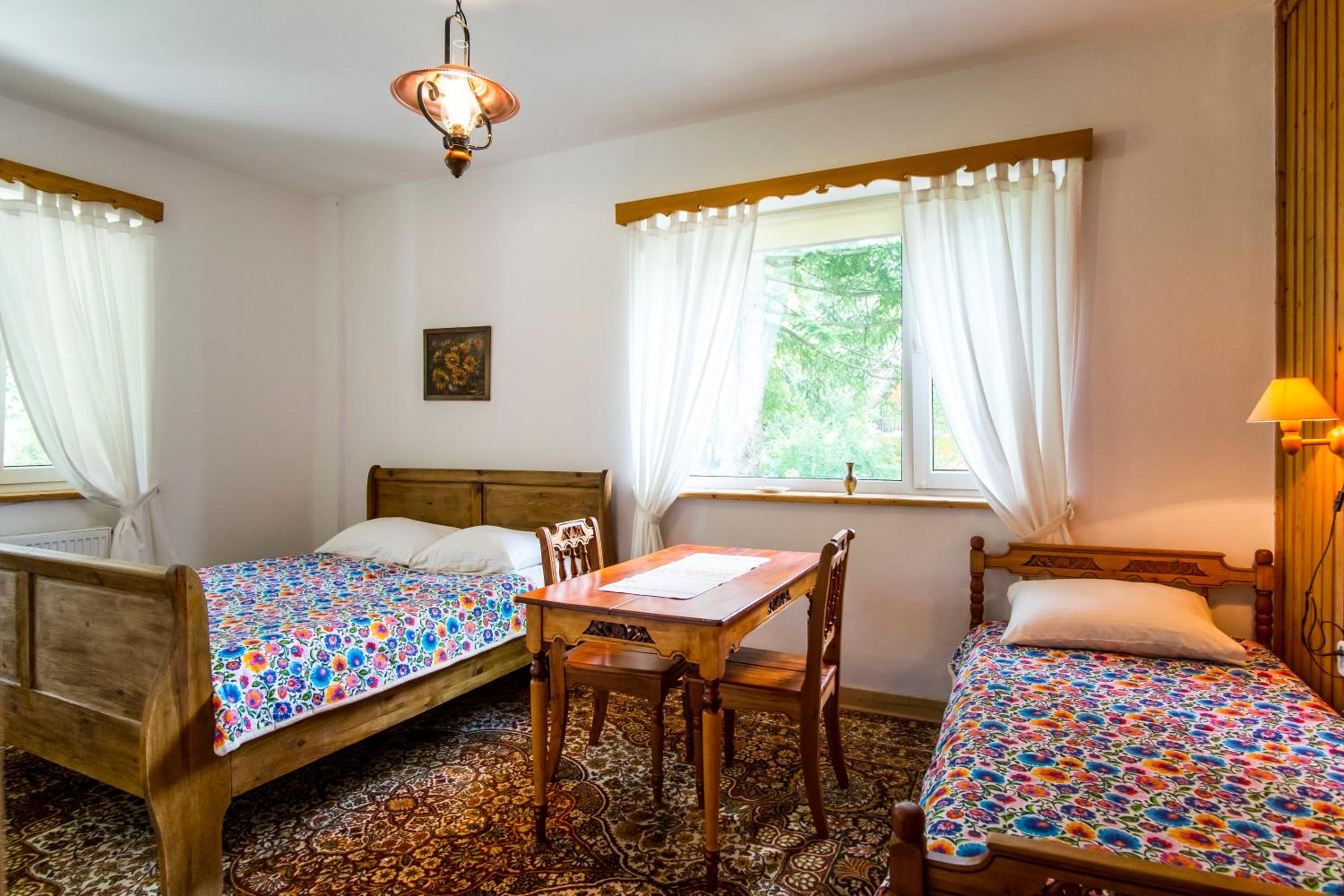 Triple Room with Private Bathroom - Photo 5