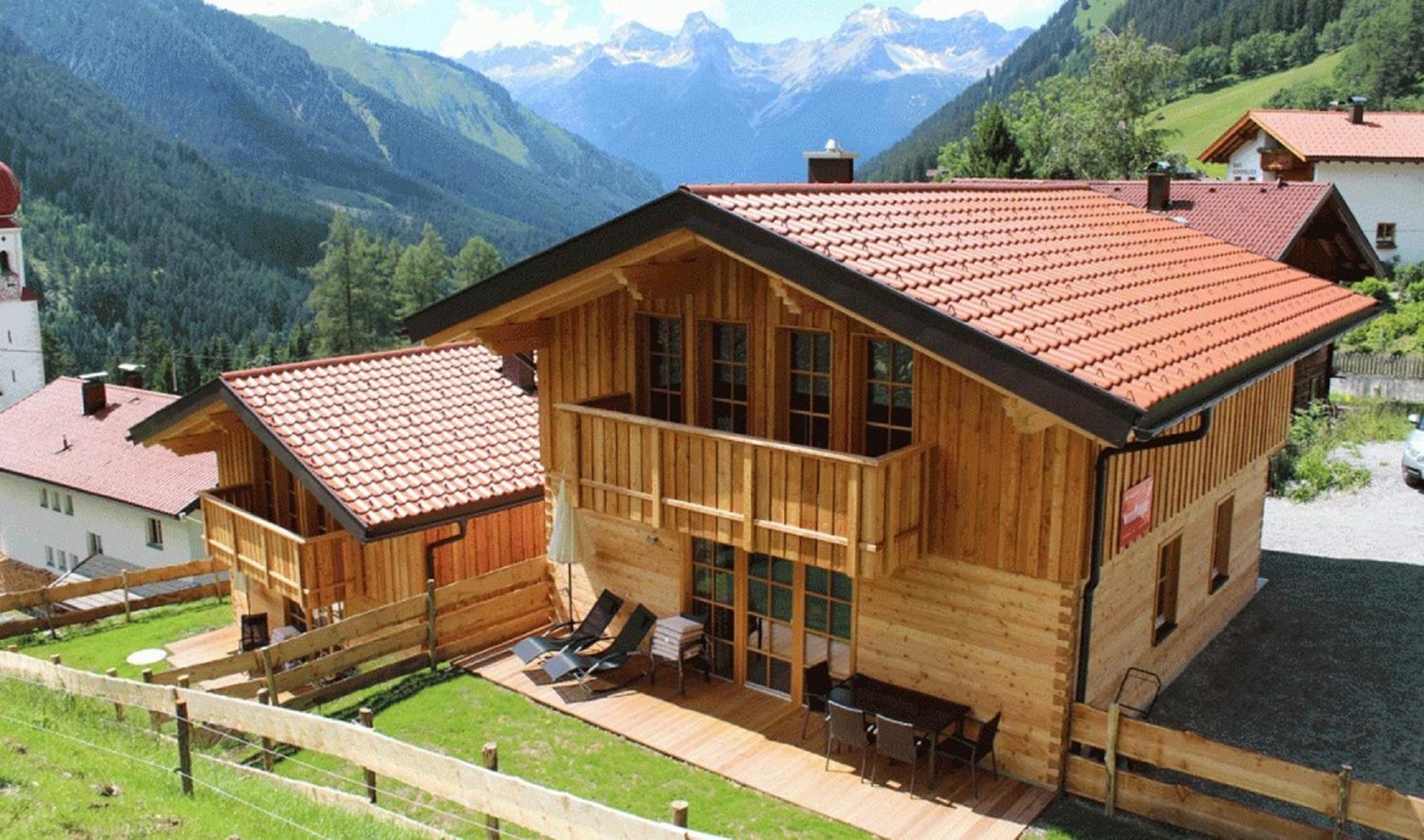 Three-Bedroom Chalet photo 2