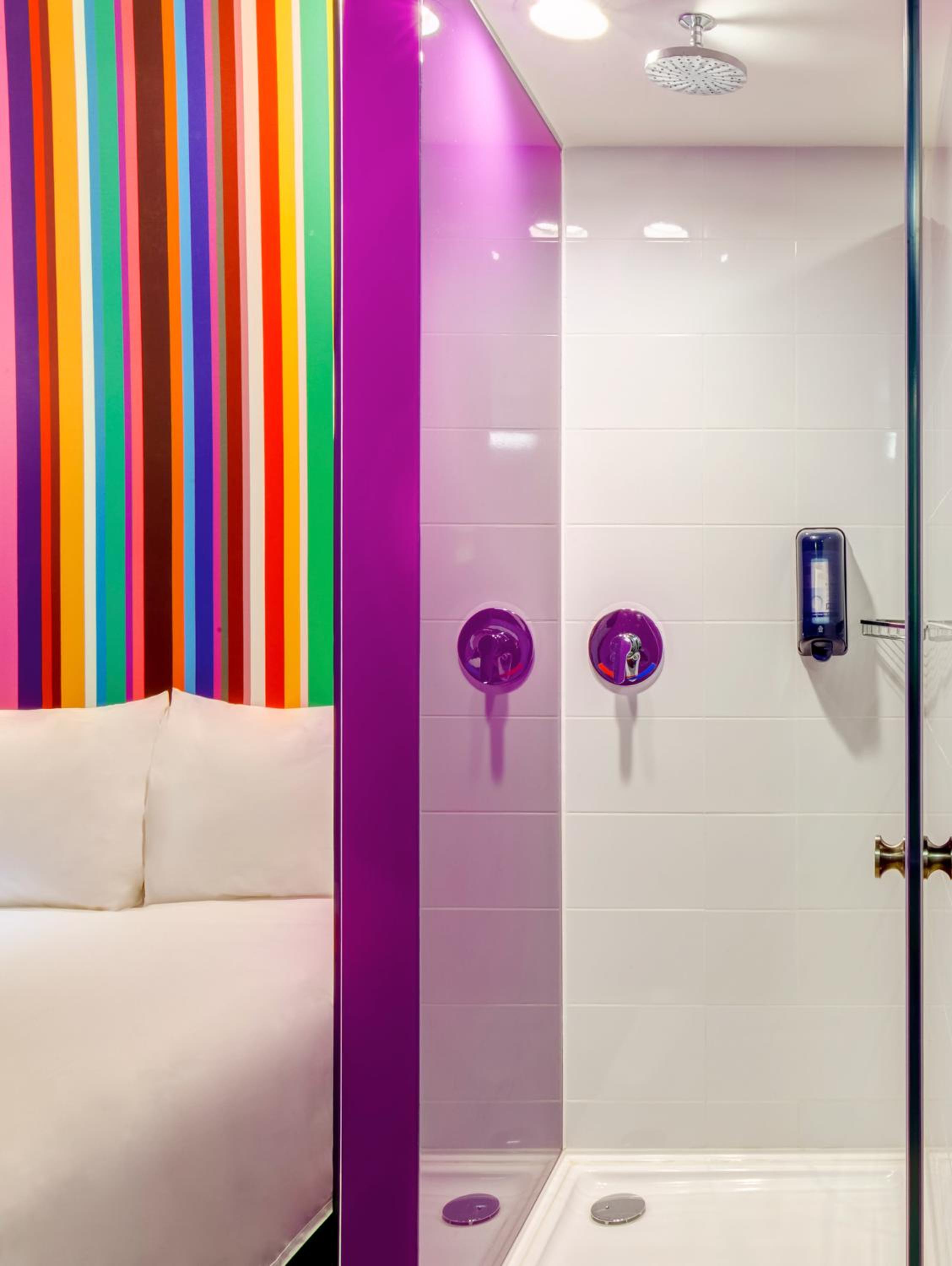 Available room