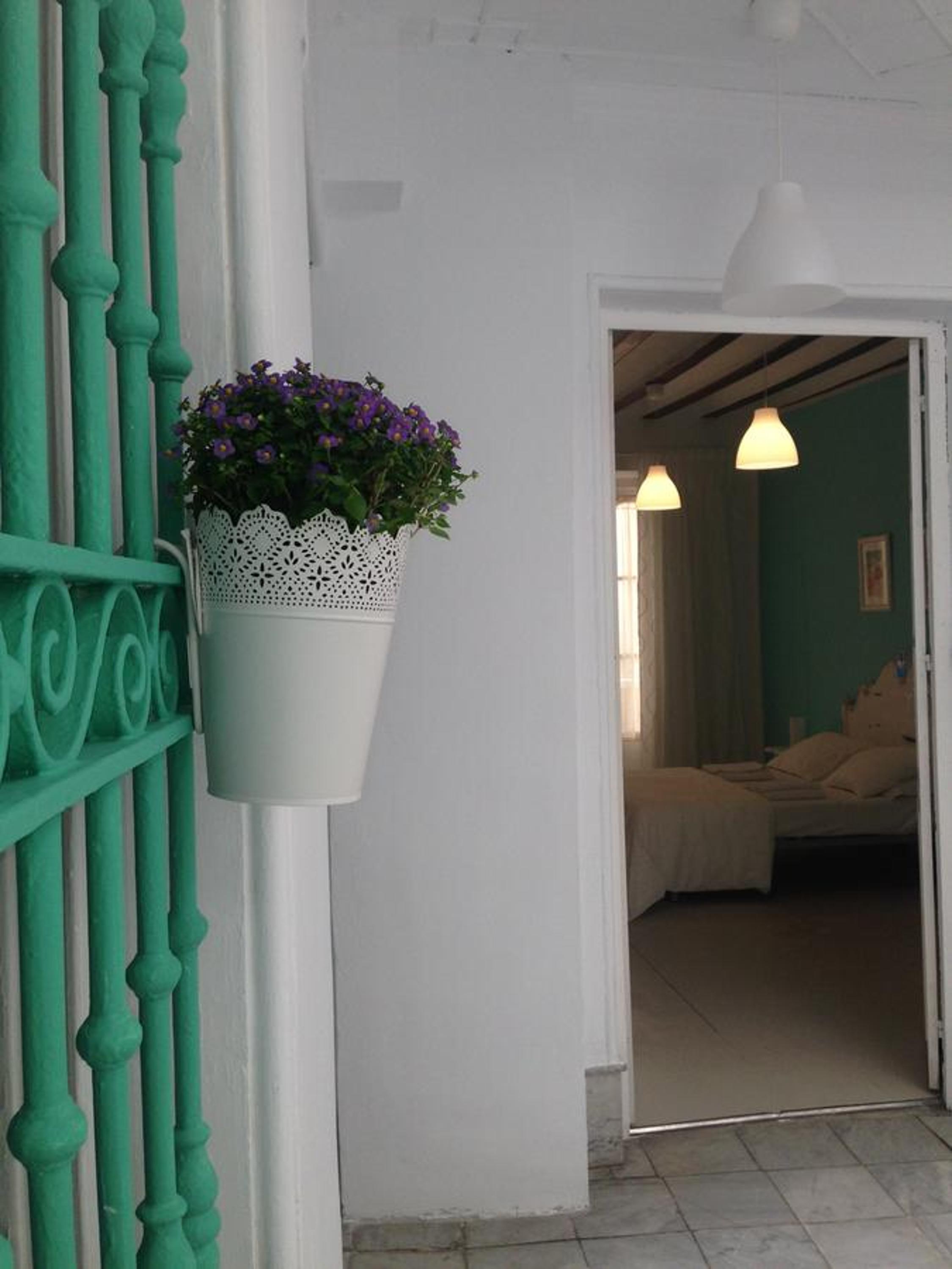 Triple Room with Private Bathroom - Photo 19