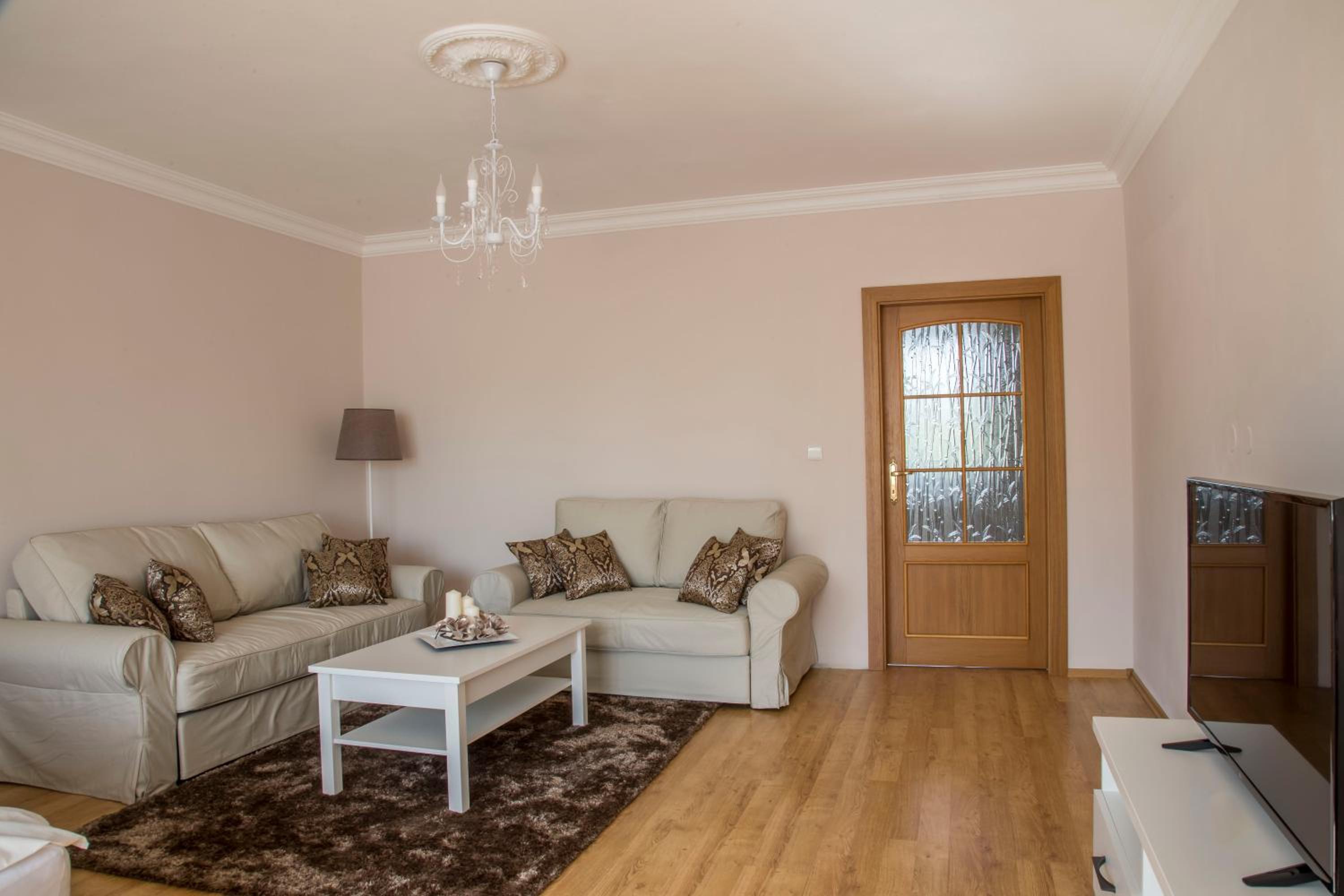 Apartment - Ground Floor - Photo 8