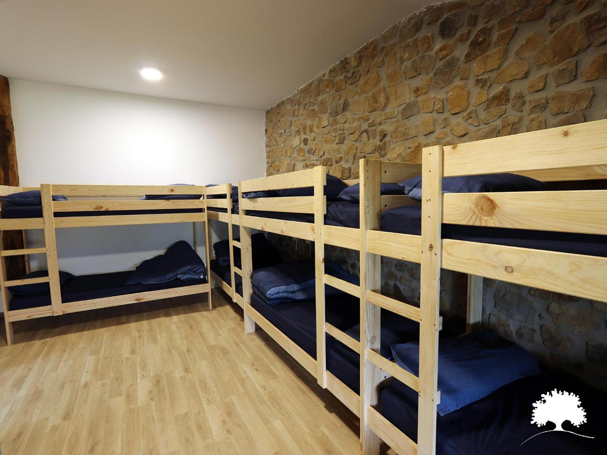 Bed in 10-Bed Mixed Dormitory Room photo 1