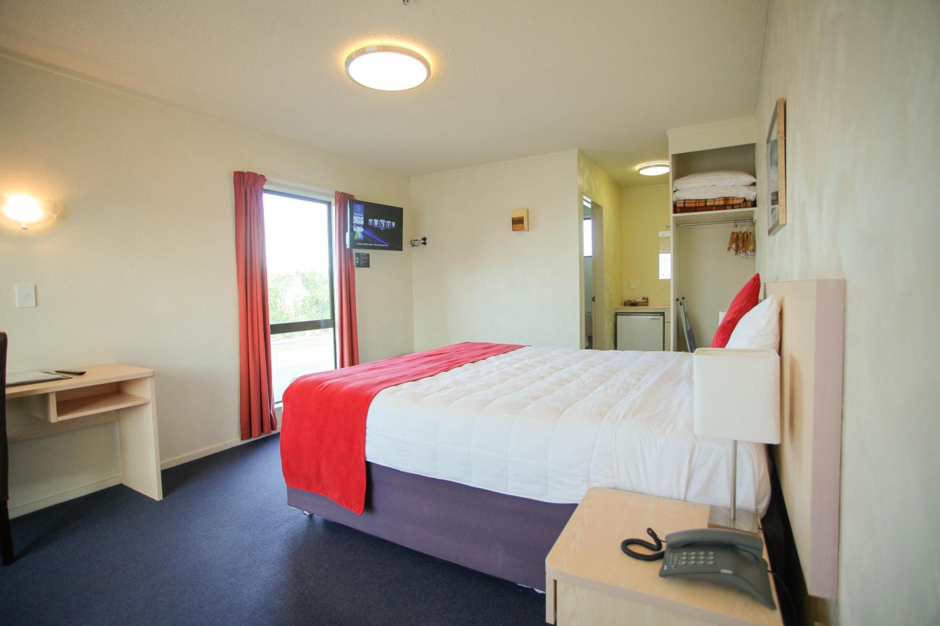 Business Double Room - Photo 4