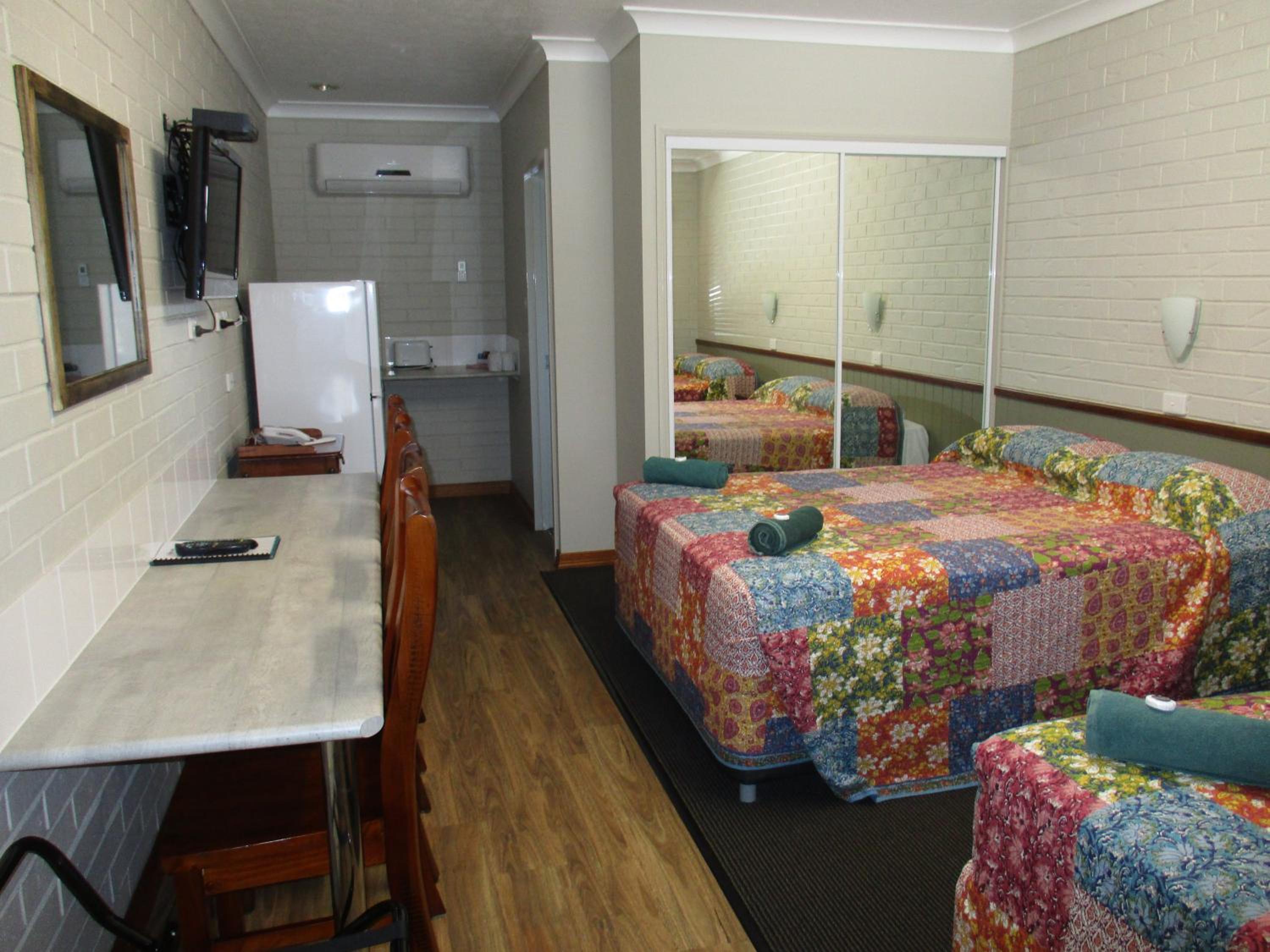 Double or Twin Room - Photo 1