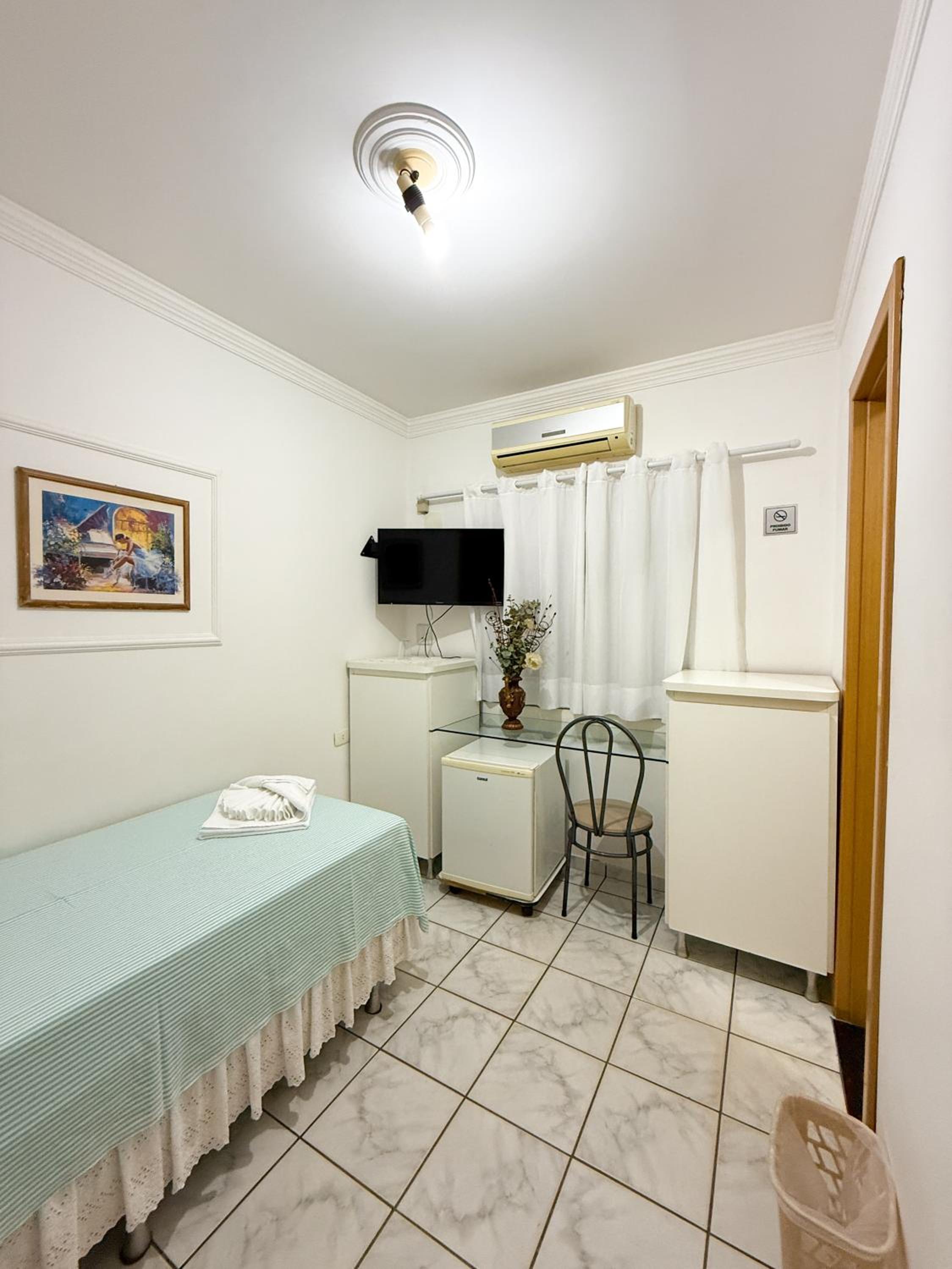 Small Single Room