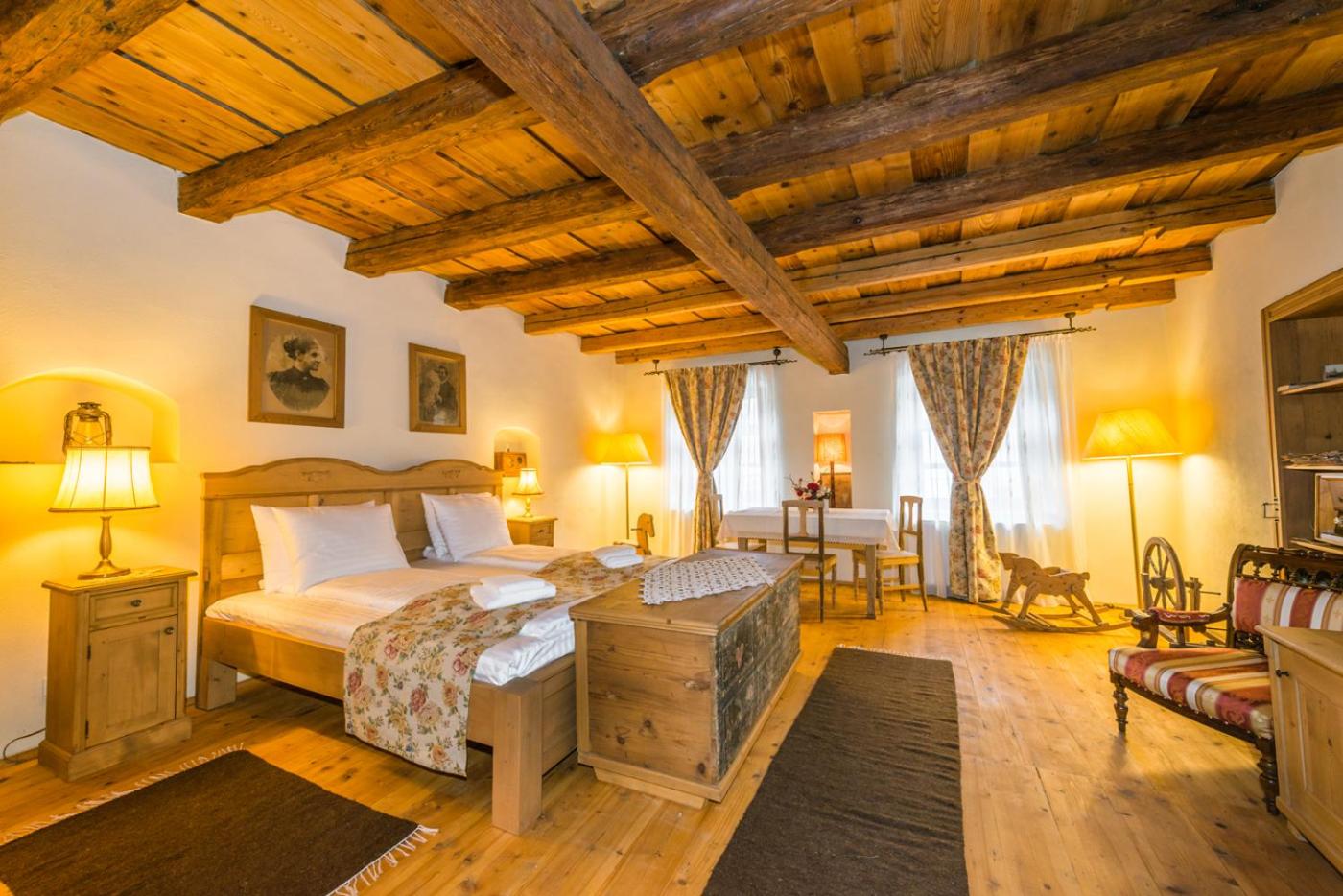 Superior Triple Room photo 3