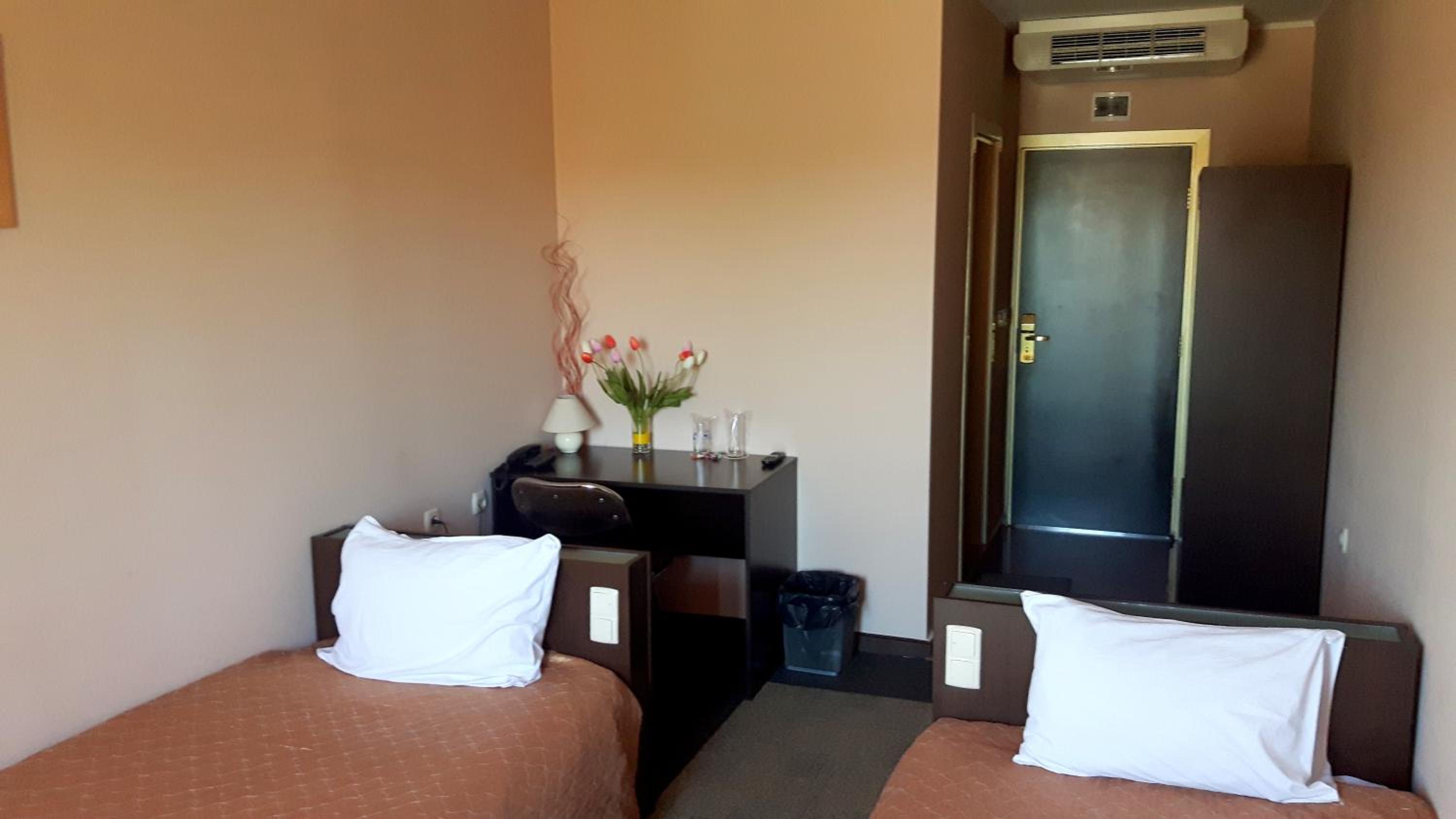 Triple Room - Photo 3