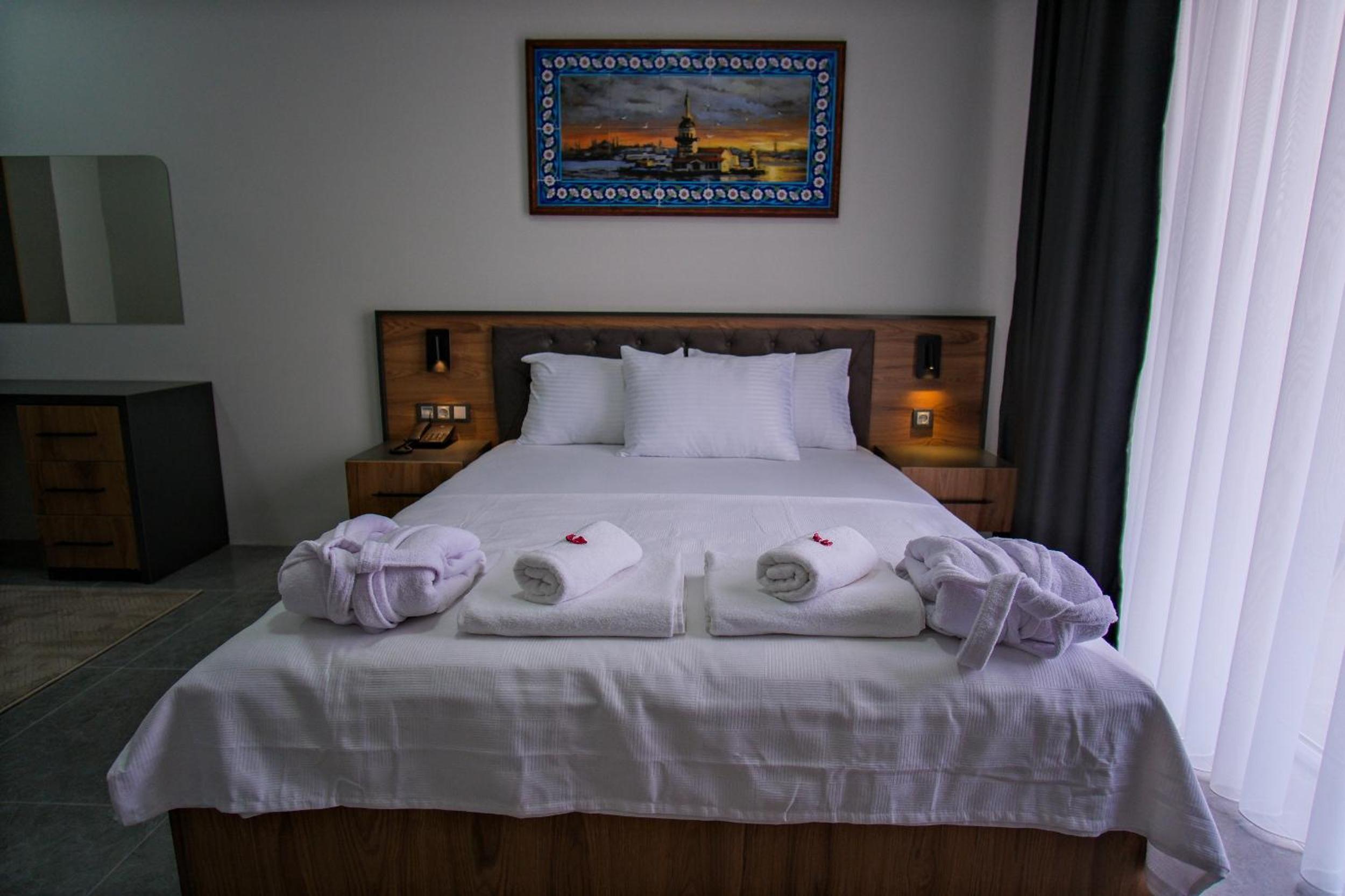 Suite with Balcony photo 1