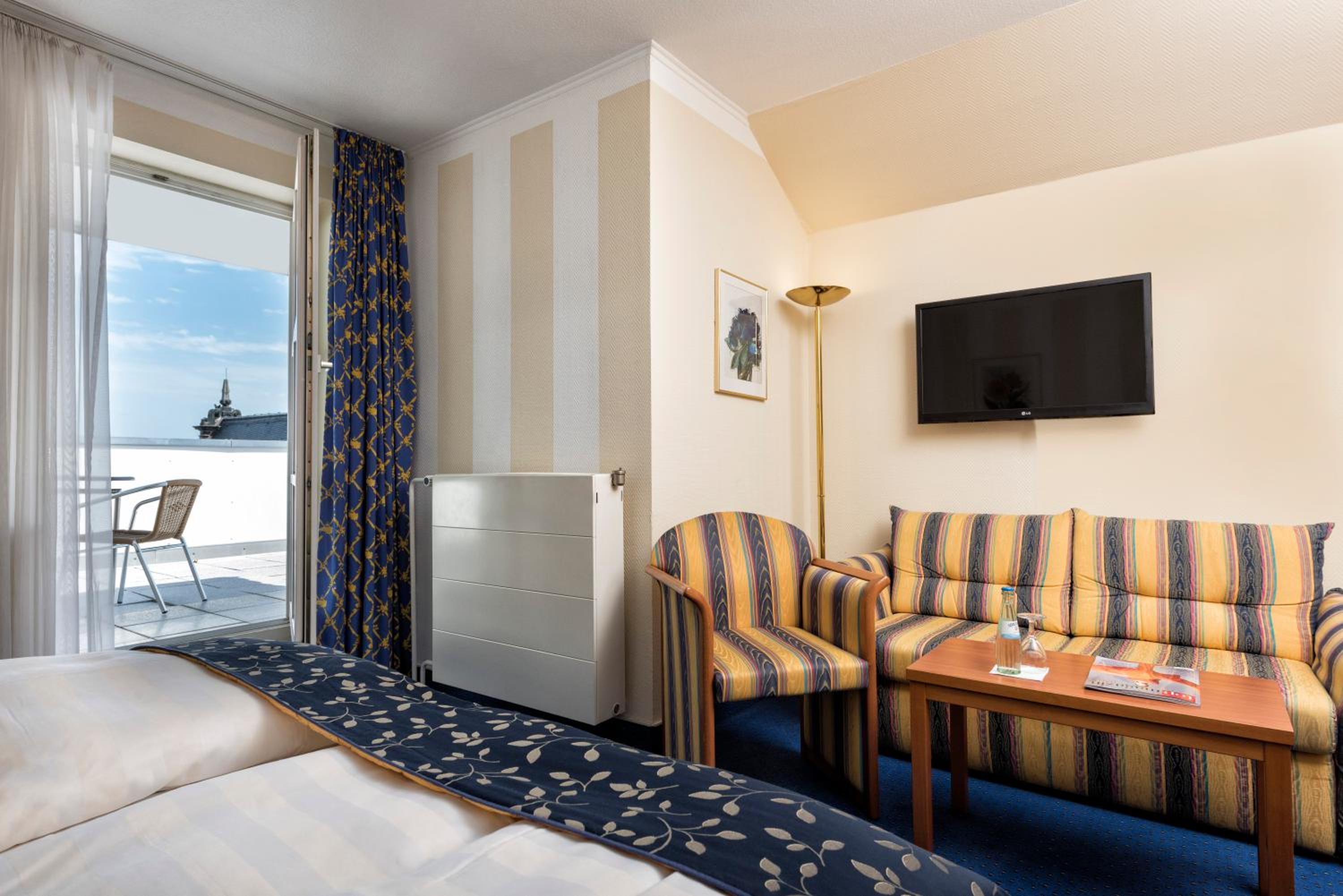 Superior Room with Terrace - Photo 3