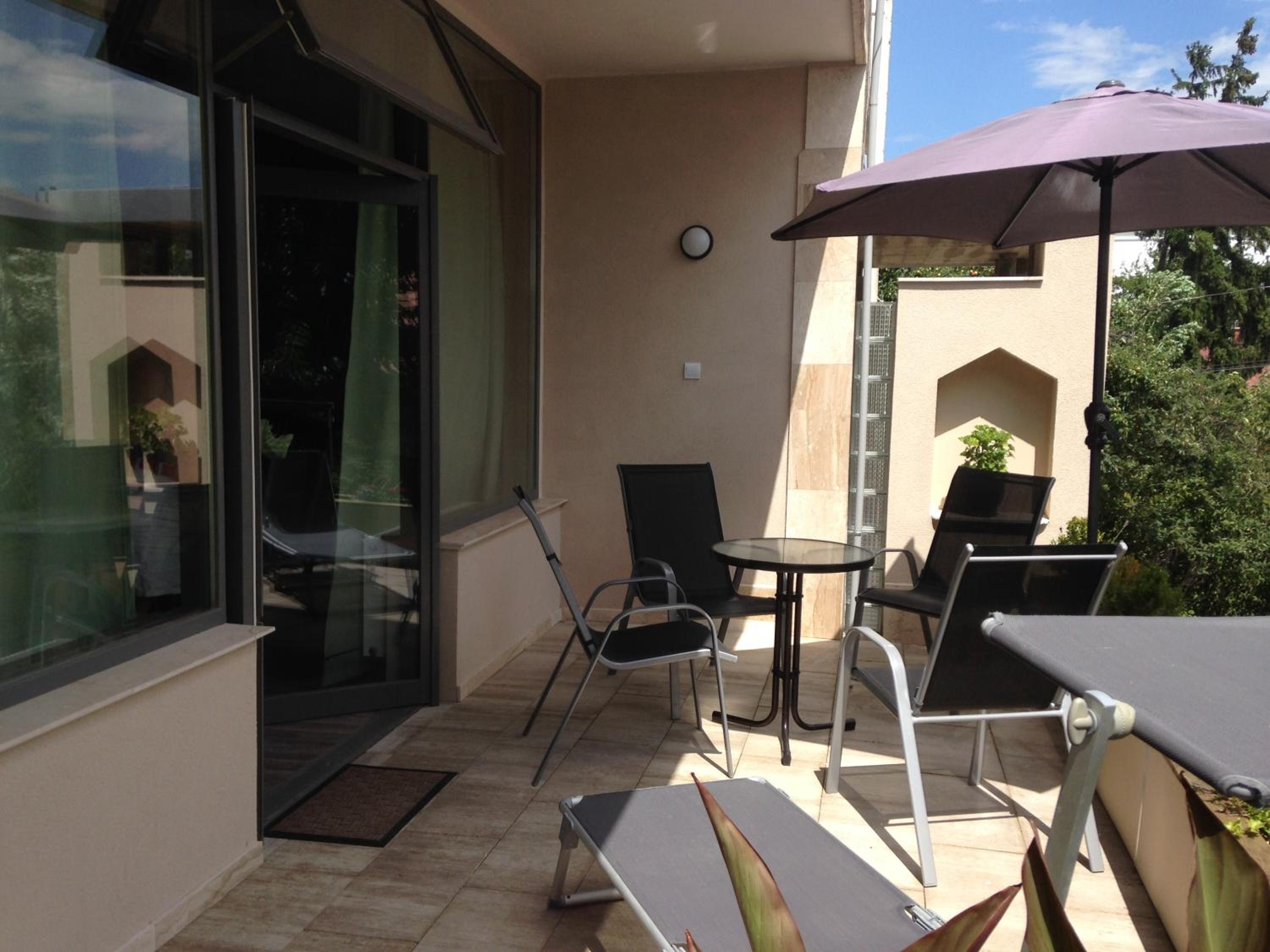 Family Apartment with Terrace (4 Adults) photo 1
